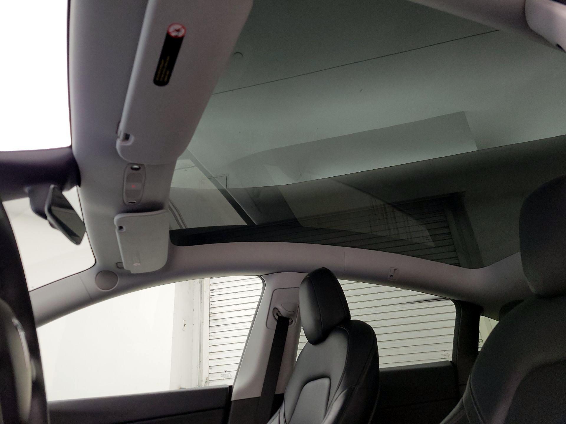 Thumbnail: 2021 Tesla Model Y - 17
