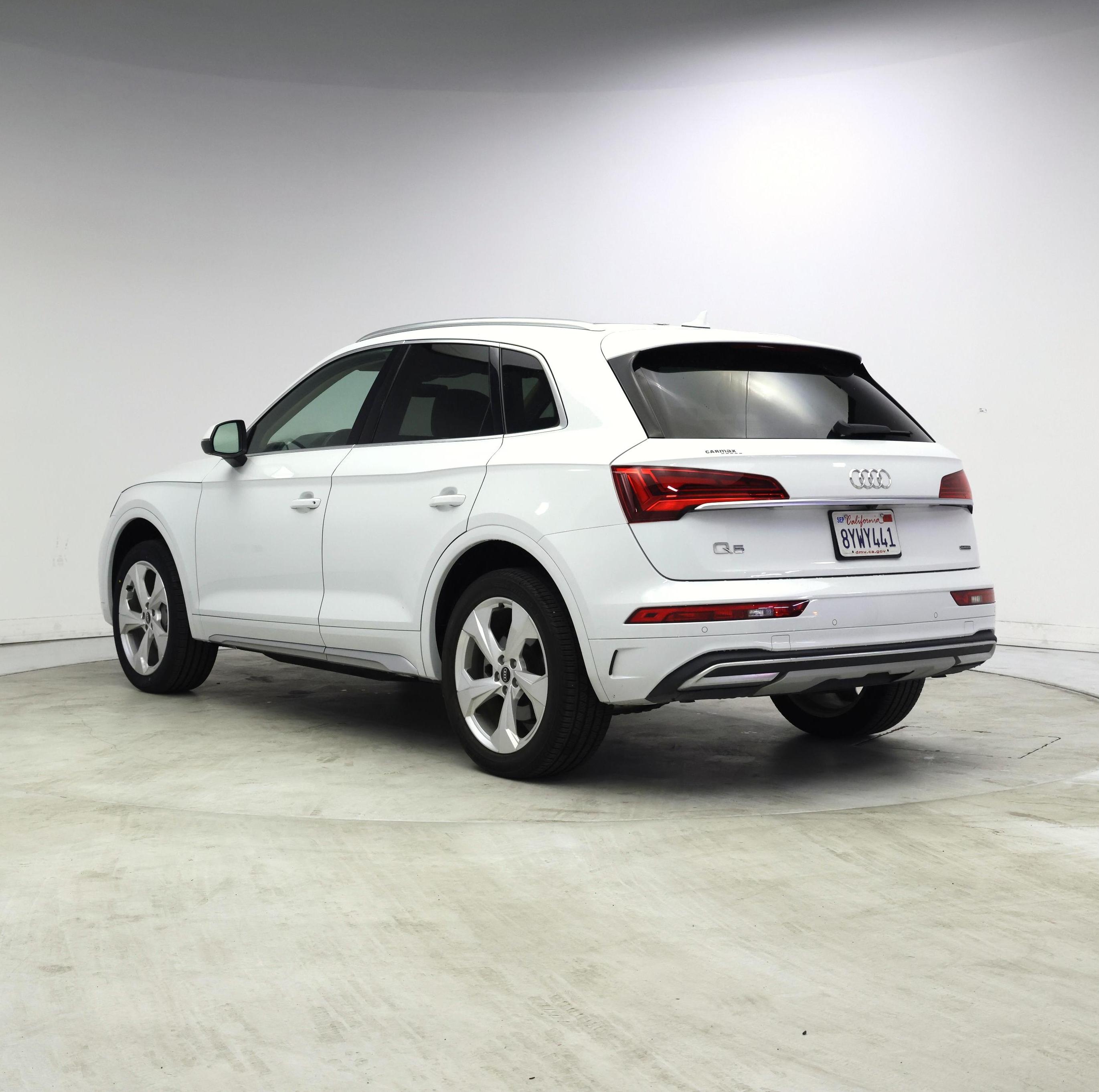 Thumbnail: 2021 Audi Q5 - 2