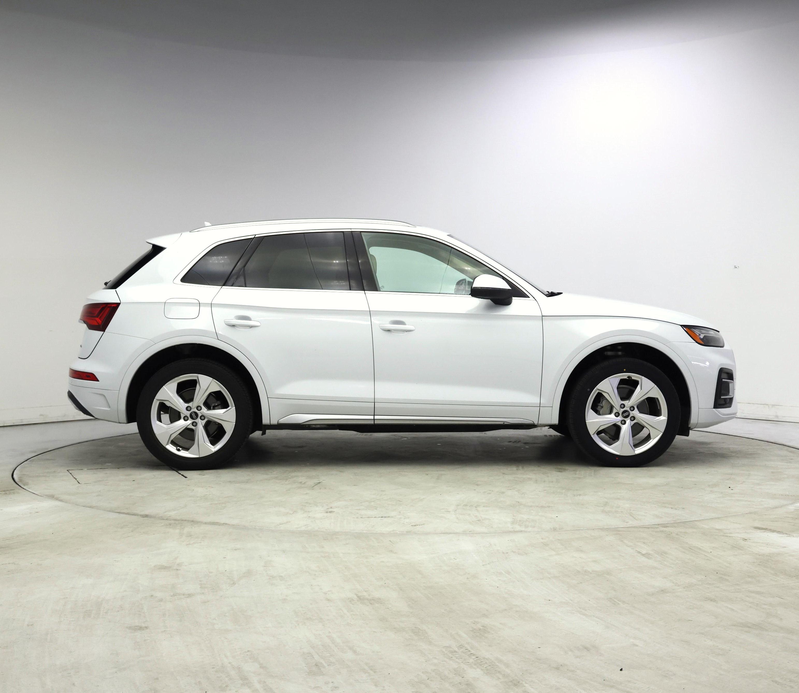 Thumbnail: 2021 Audi Q5 - 7