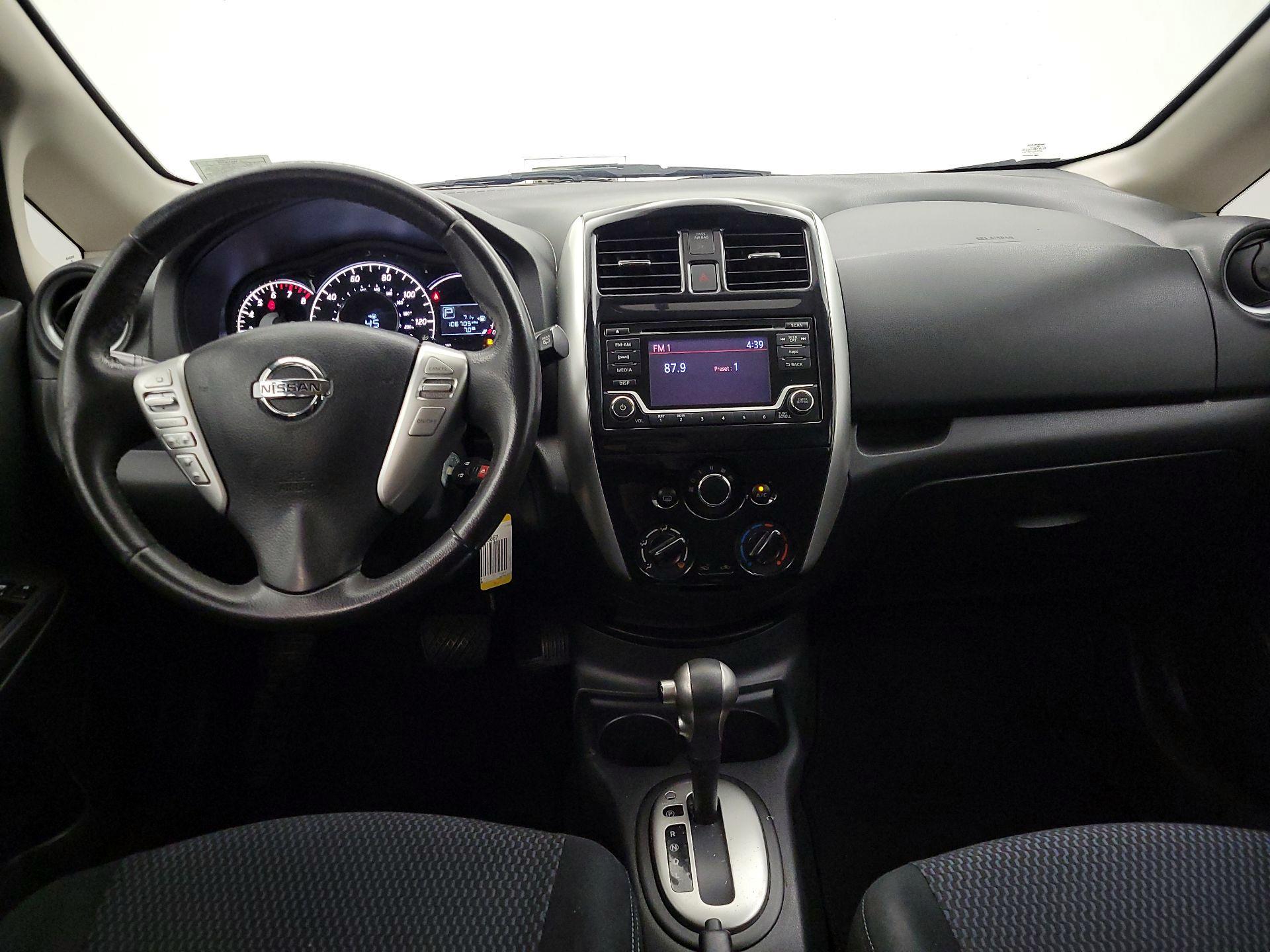 Thumbnail: 2016 Nissan Versa Note - 9
