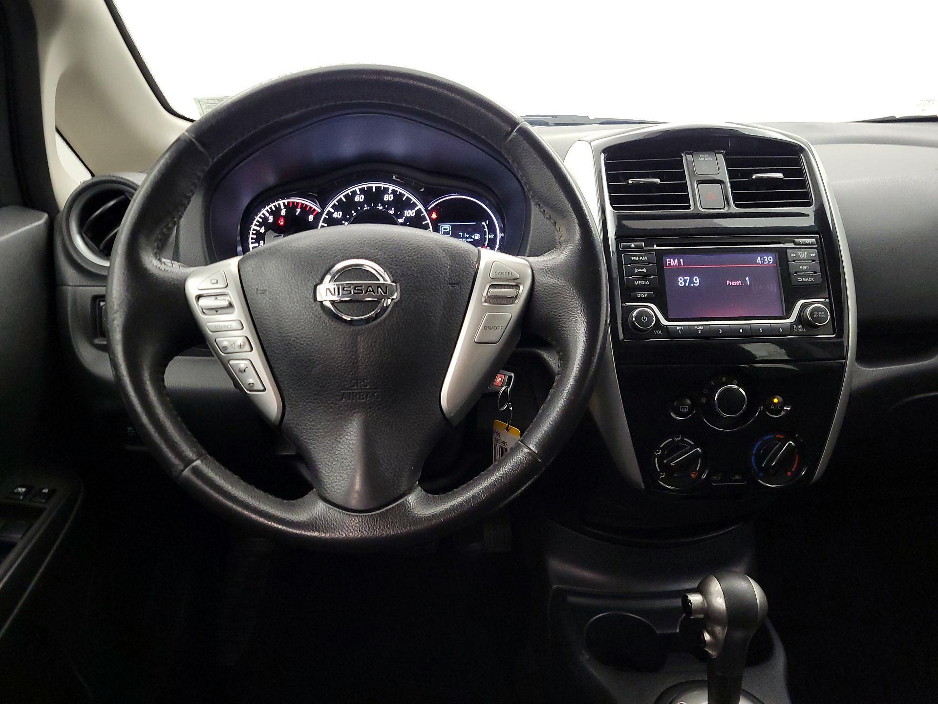 Thumbnail: 2016 Nissan Versa Note - 10
