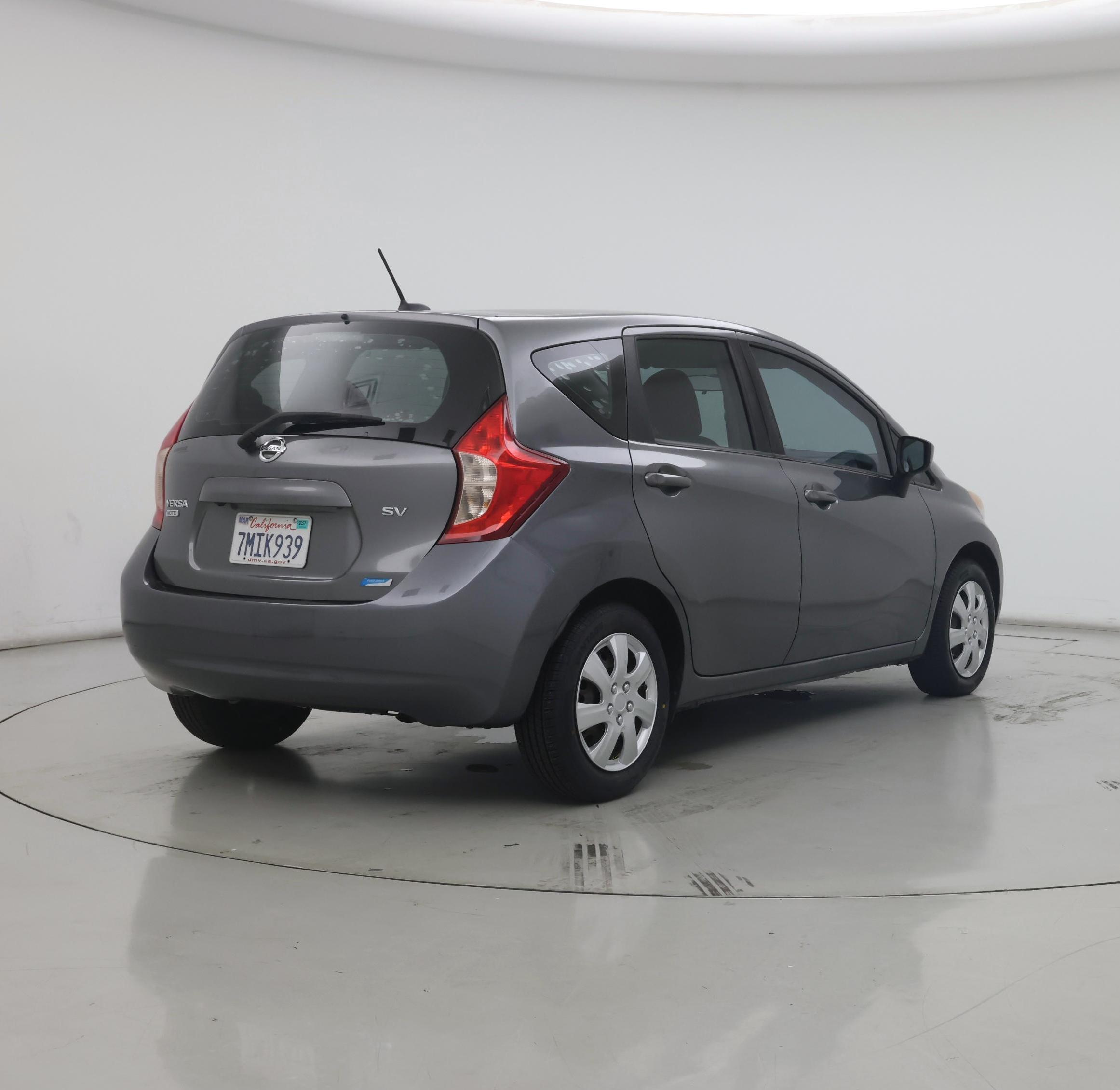 Thumbnail: 2016 Nissan Versa Note - 8