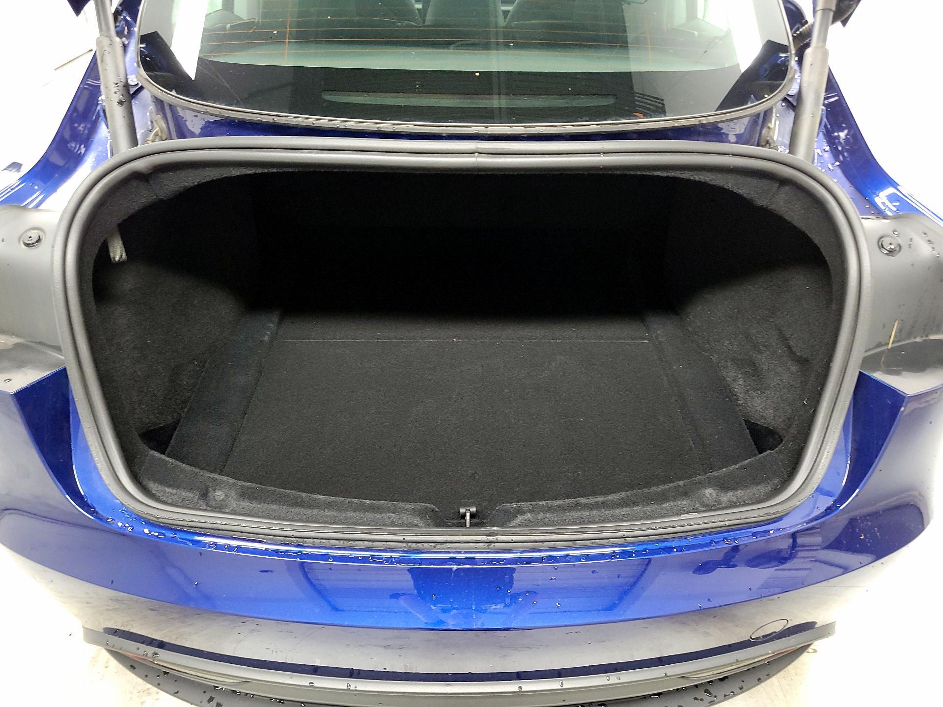 Thumbnail: 2024 Tesla Model 3 - 15