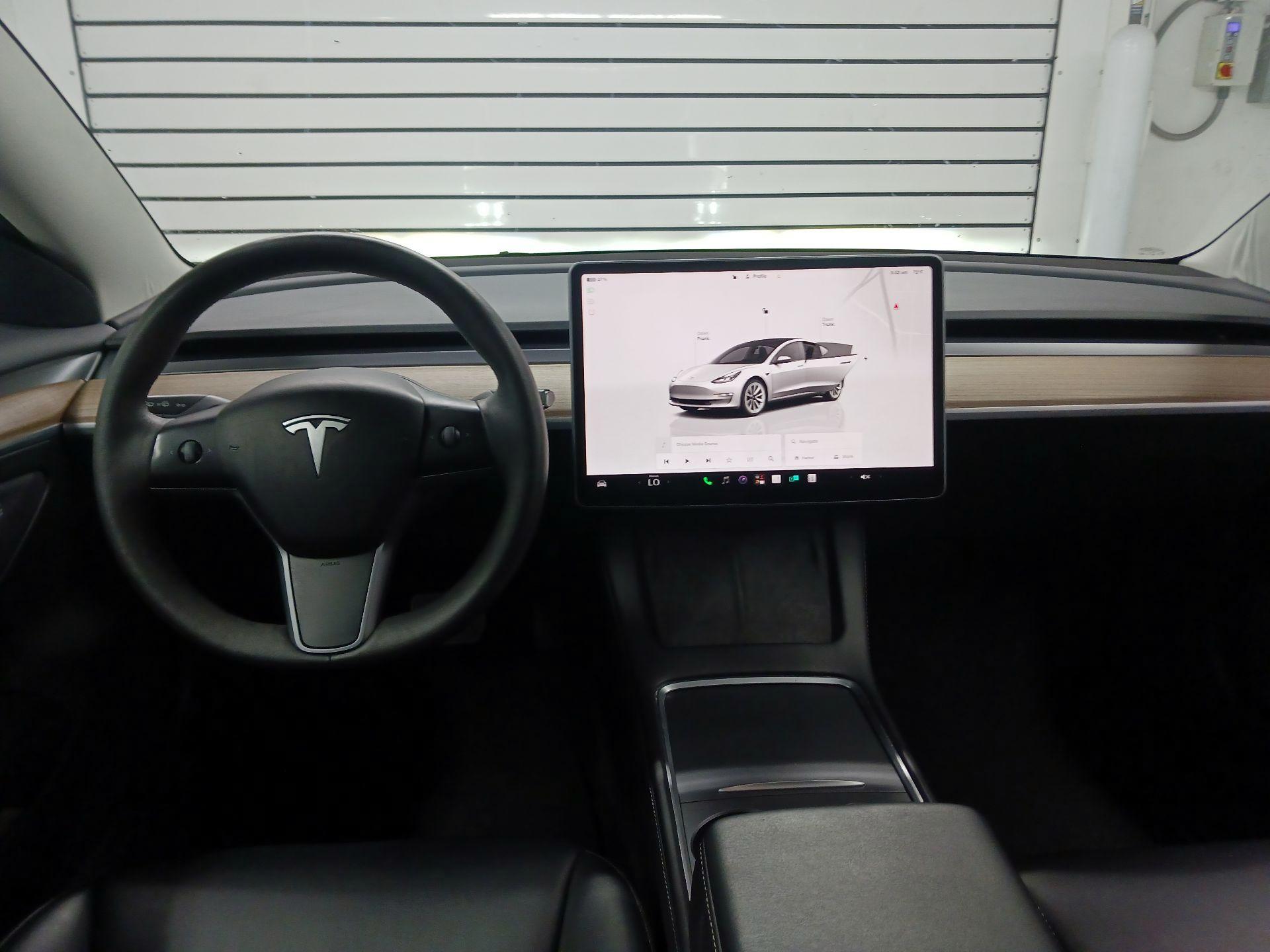 Thumbnail: 2023 Tesla Model 3 - 9