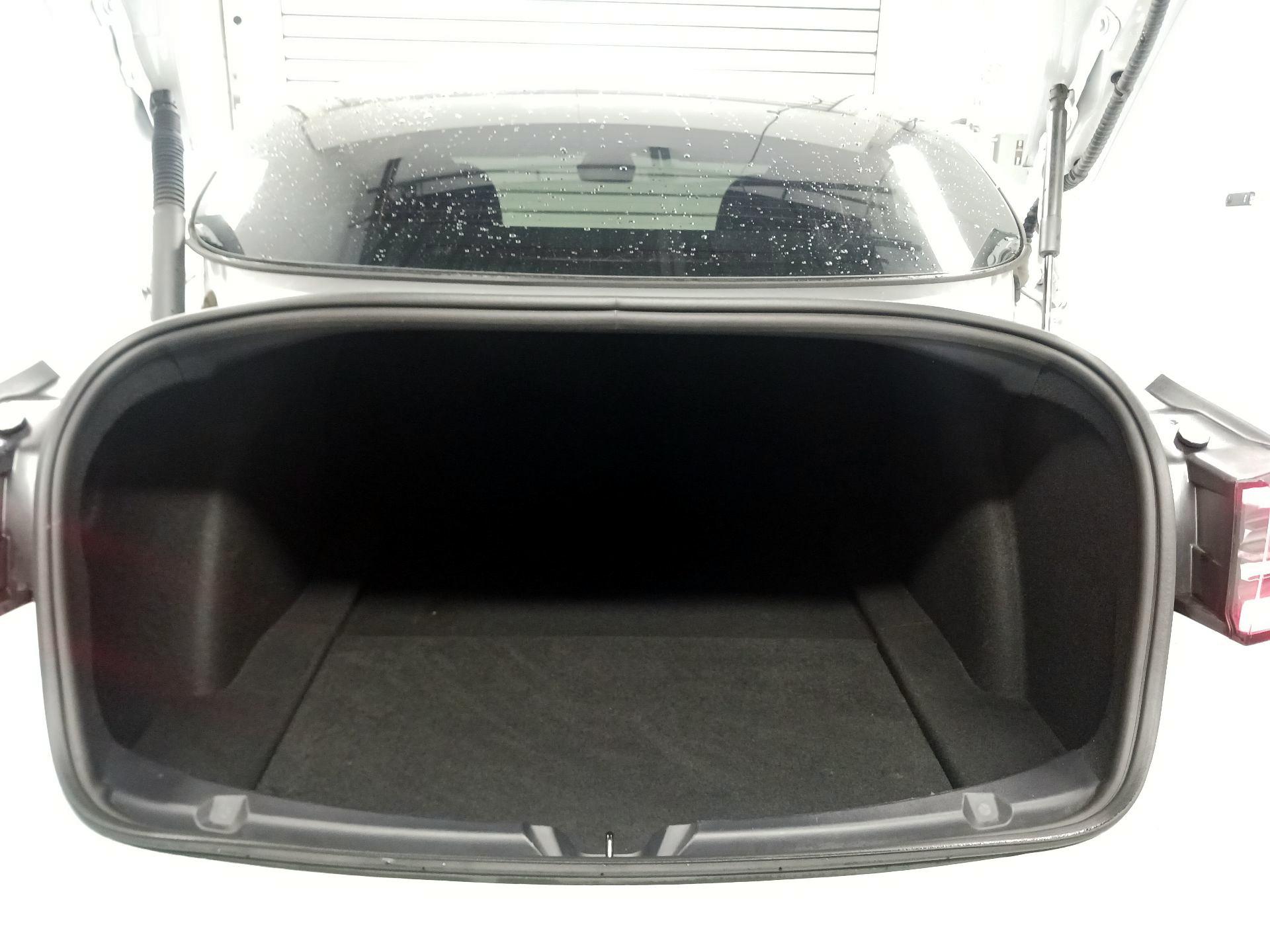Thumbnail: 2023 Tesla Model 3 - 20