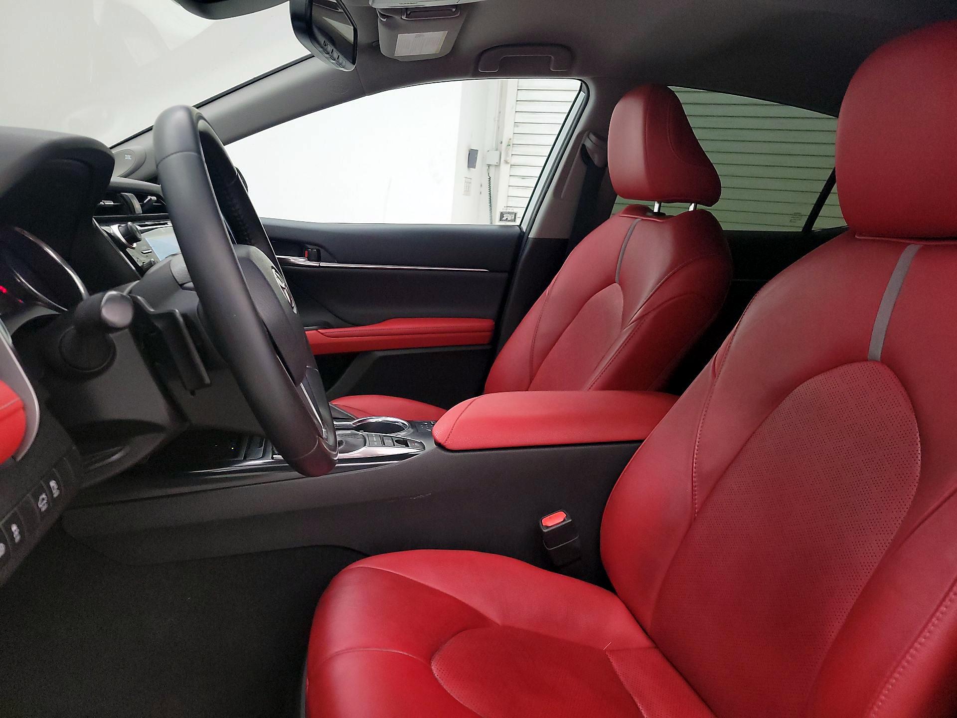 Thumbnail: 2020 Toyota Camry - 11