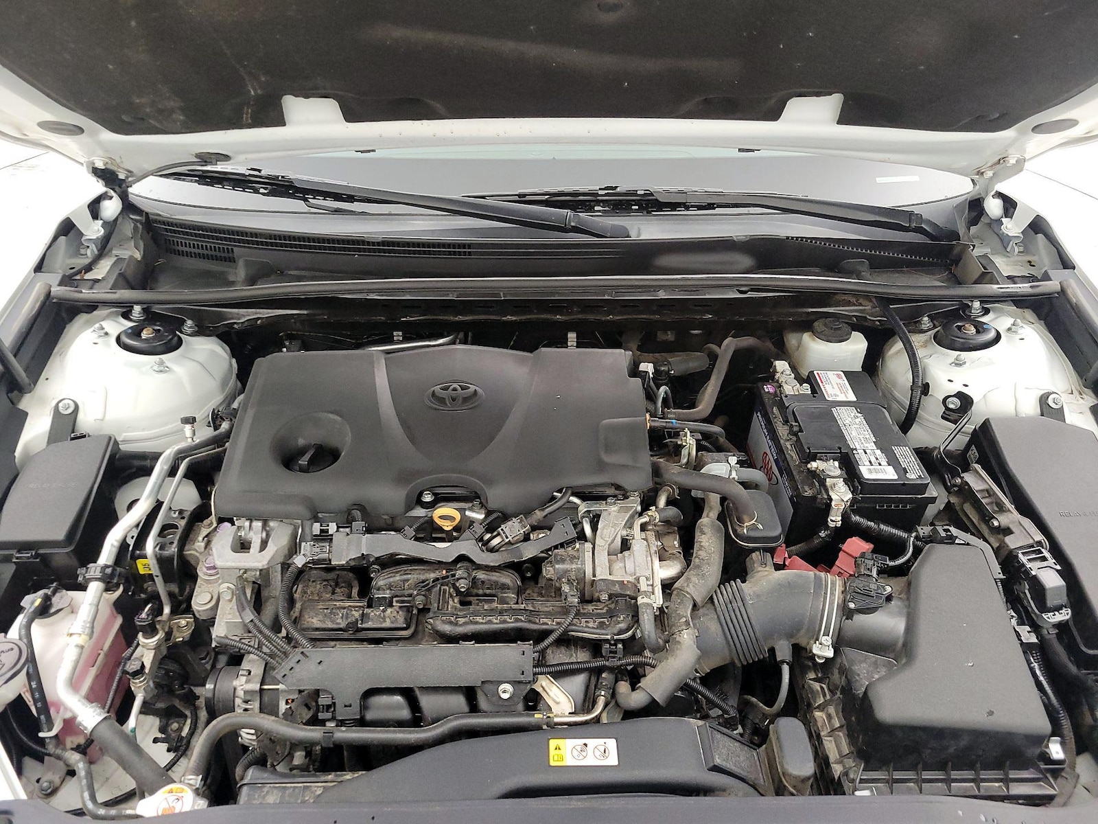 2020 Toyota Camry XSE - Photo 23