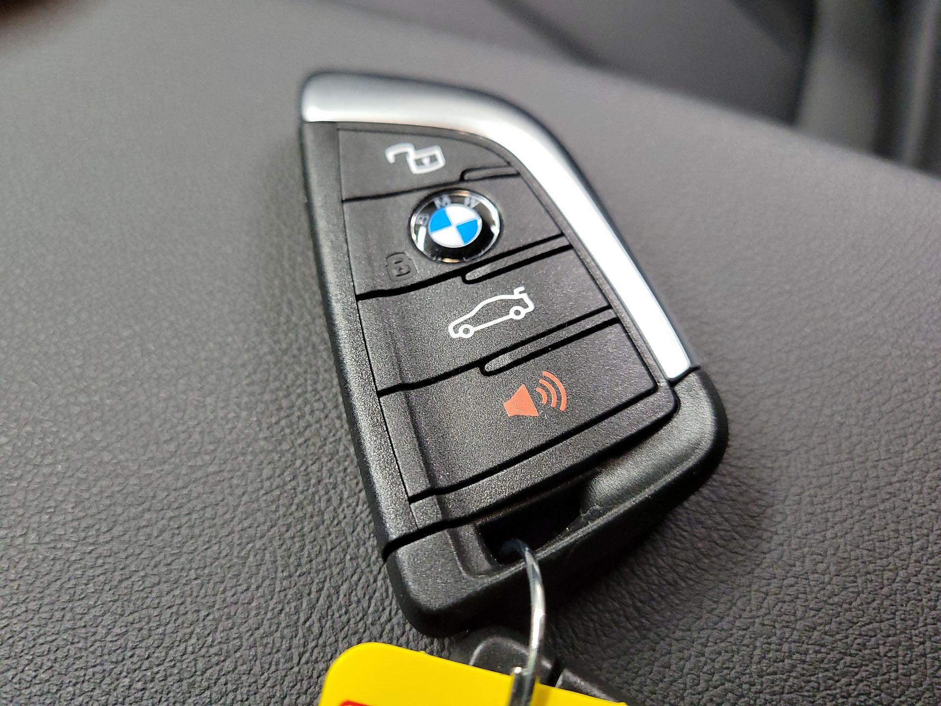 Thumbnail: 2021 BMW X3 - 20