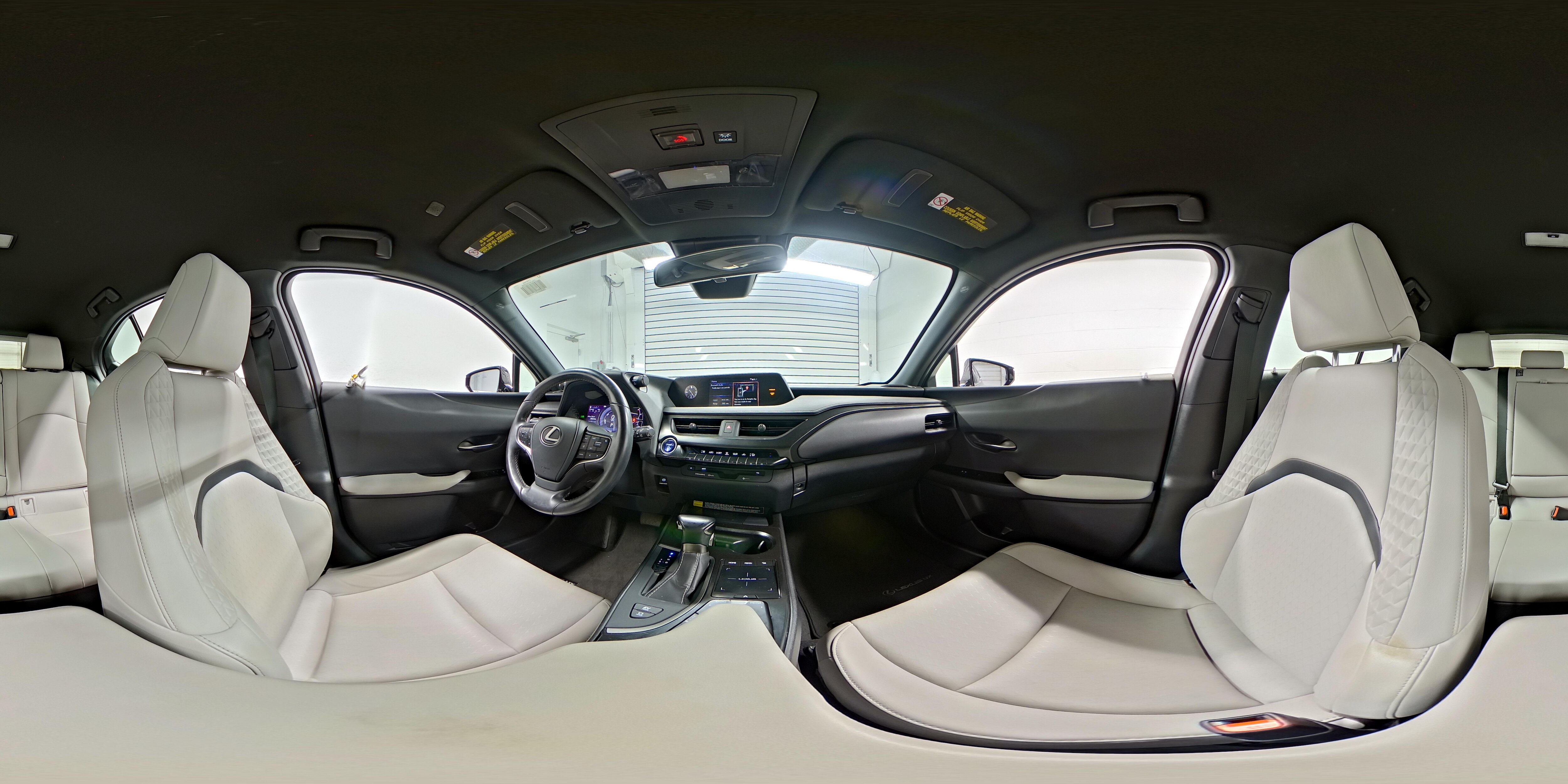 2021 Lexus UX Hybrid 250h - Photo 19