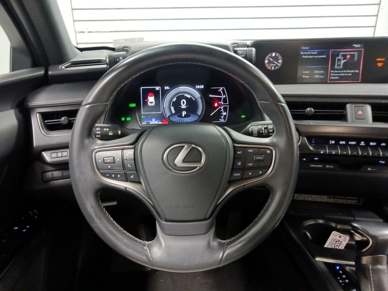 2021 Lexus UX Hybrid 250h - Photo 9