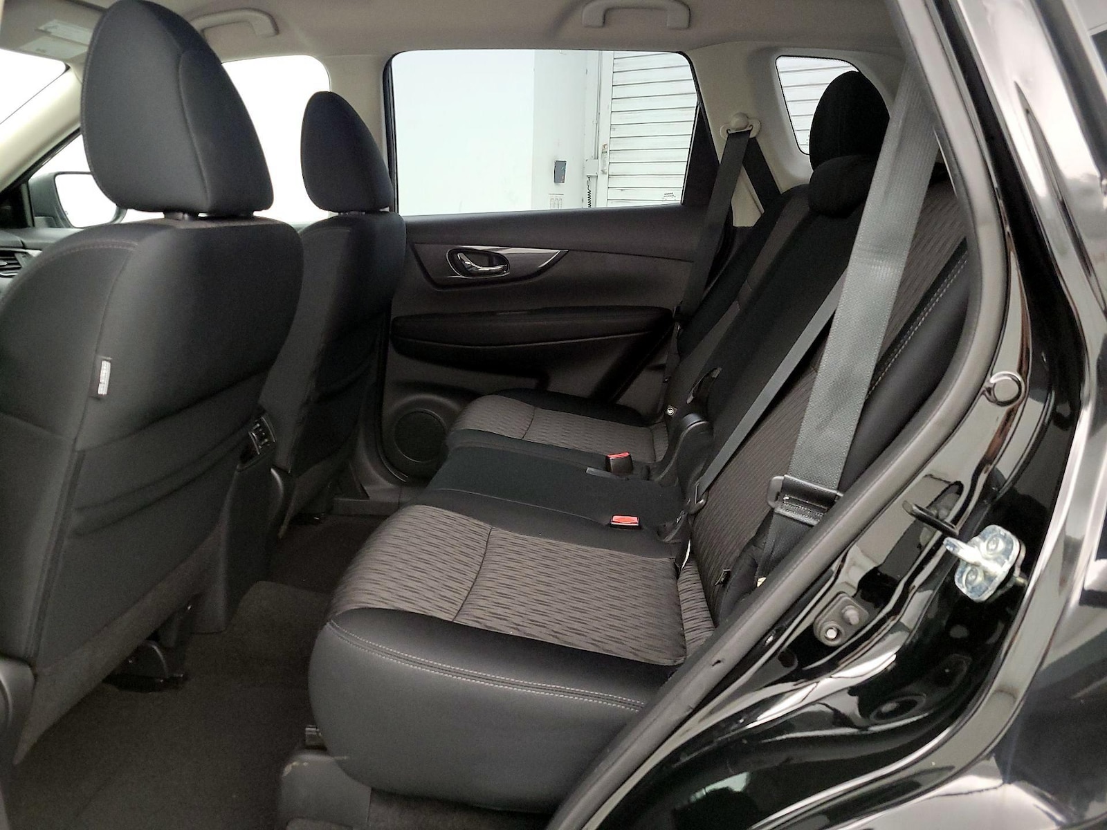 2018 Nissan Rogue S - Photo 20