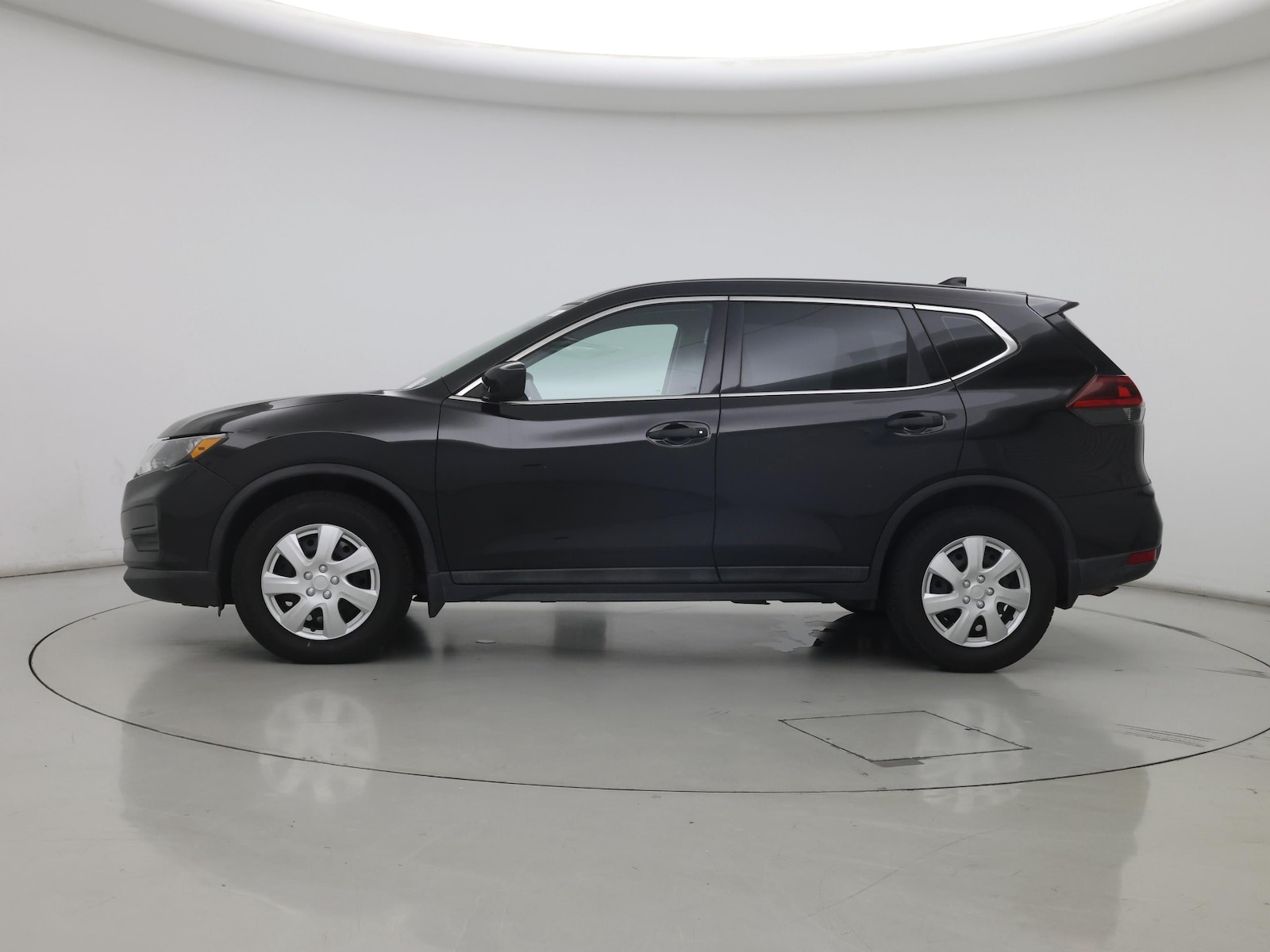 2018 Nissan Rogue S - Photo 4