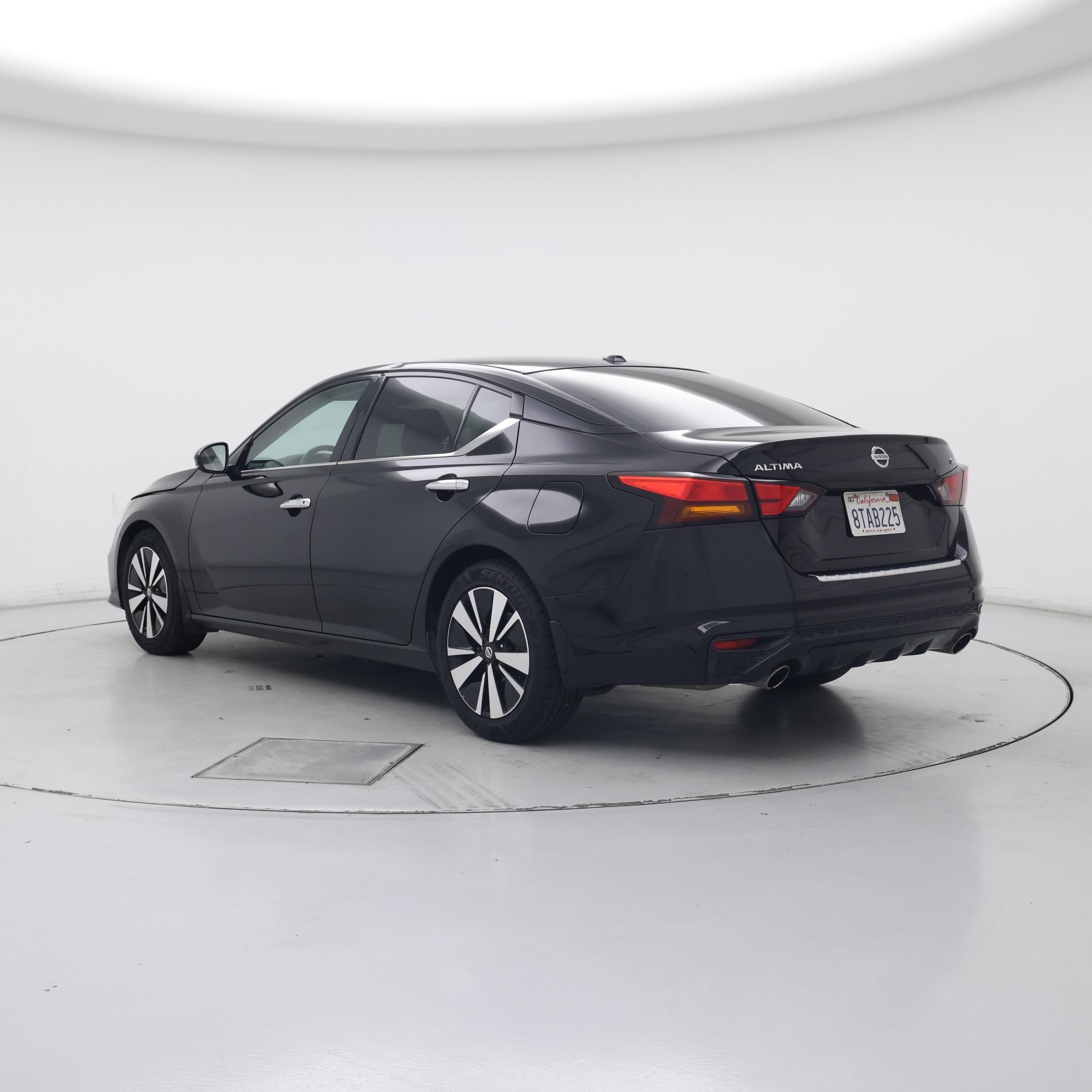 Thumbnail: 2020 Nissan Altima - 2