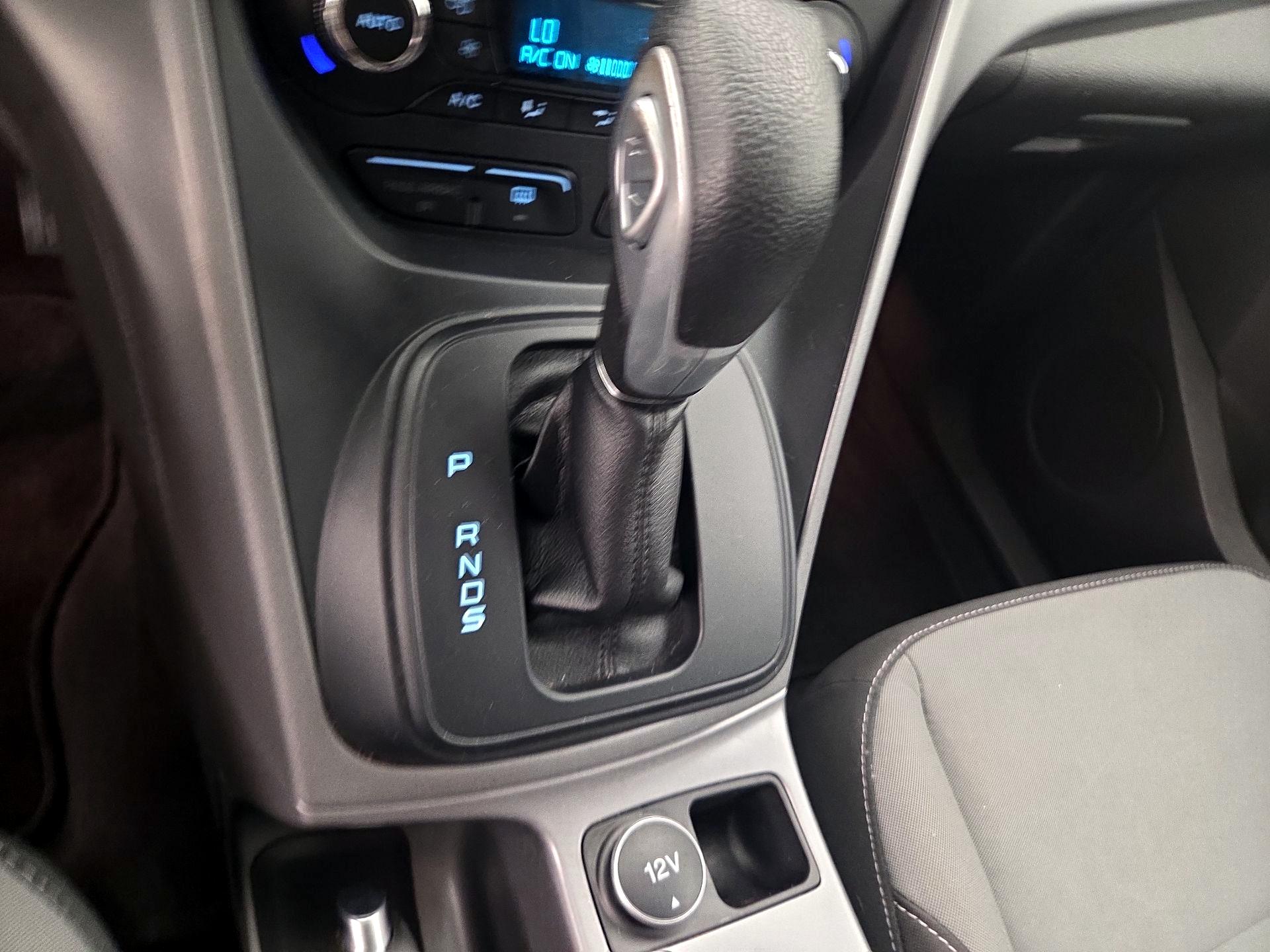 Thumbnail: 2014 Ford Escape - 16