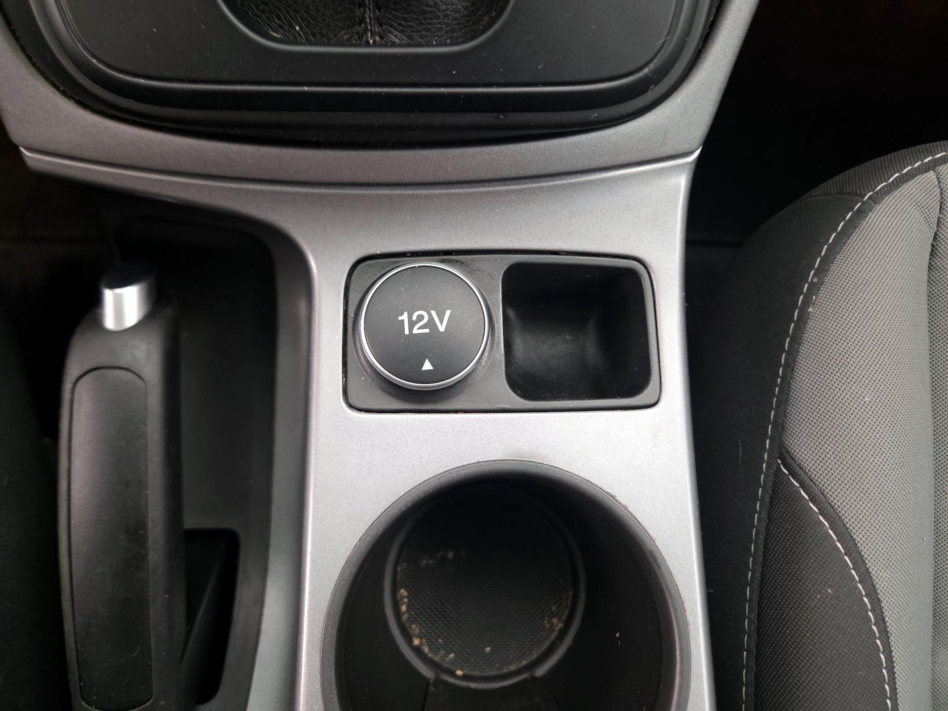 Thumbnail: 2014 Ford Escape - 17