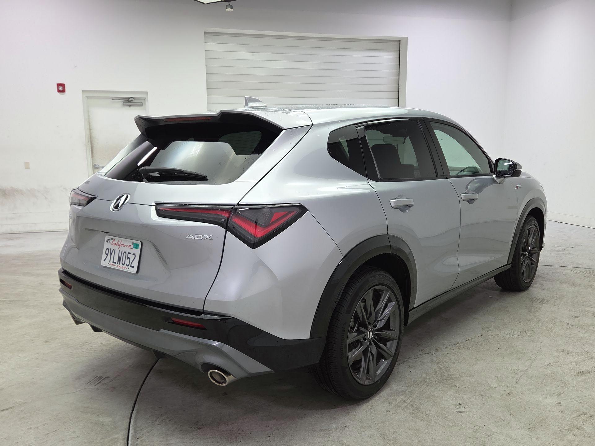 Thumbnail: 2025 Acura ADX - 5