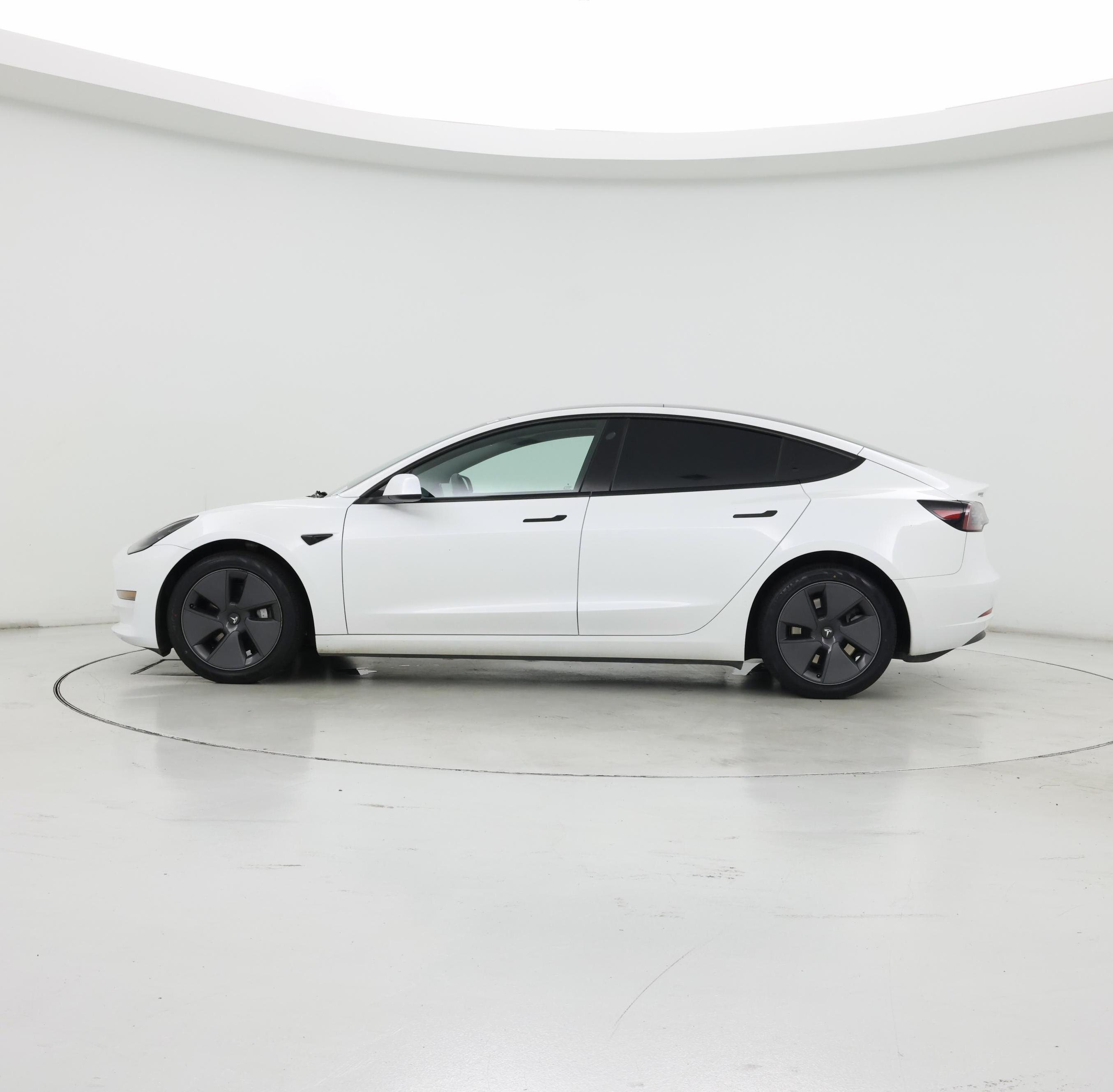 Thumbnail: 2023 Tesla Model 3 - 3