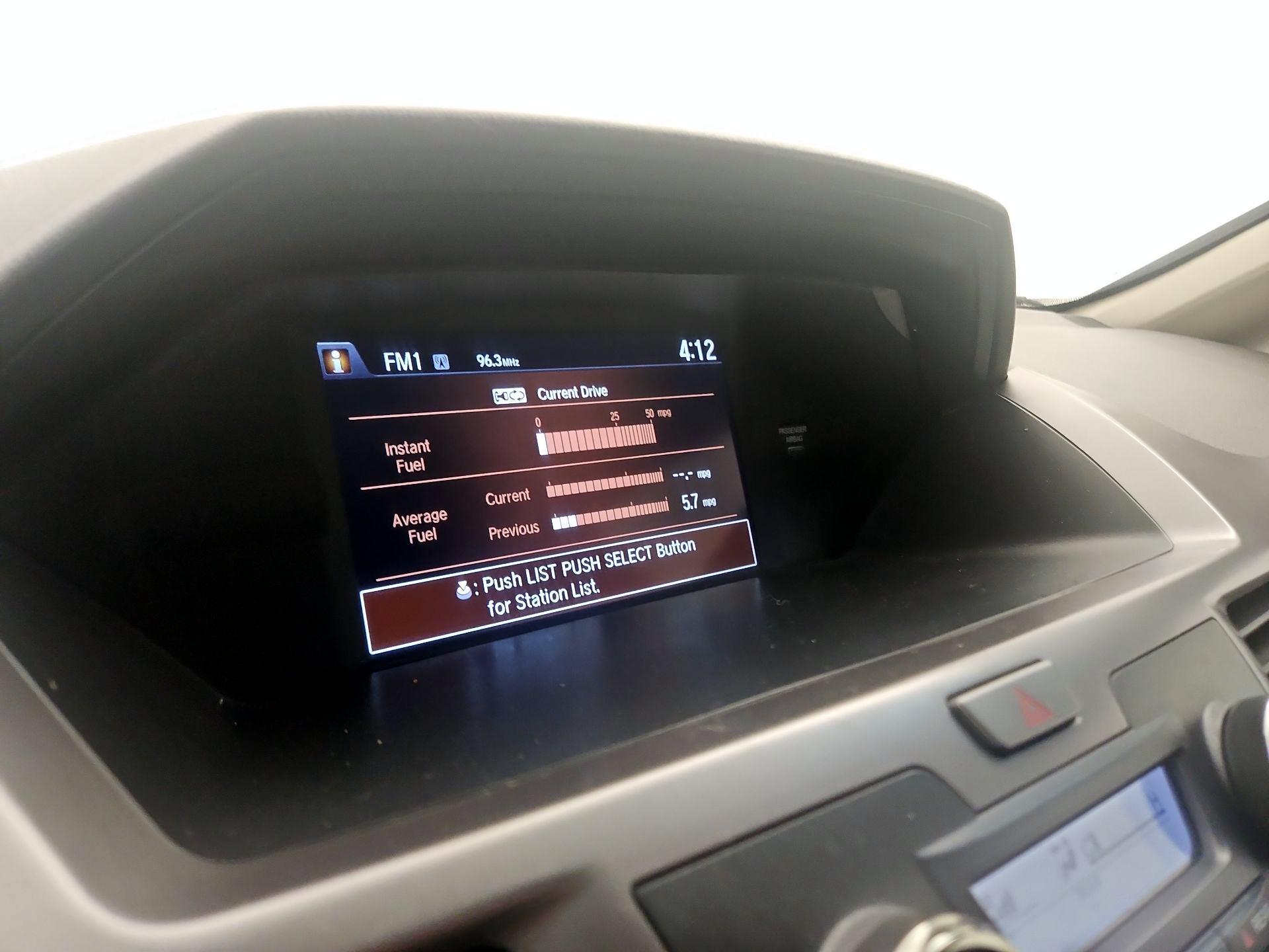 Thumbnail: 2015 Honda Odyssey - 14