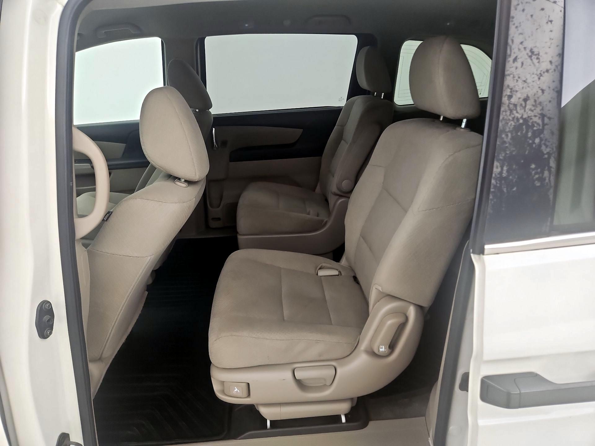 Thumbnail: 2015 Honda Odyssey - 20