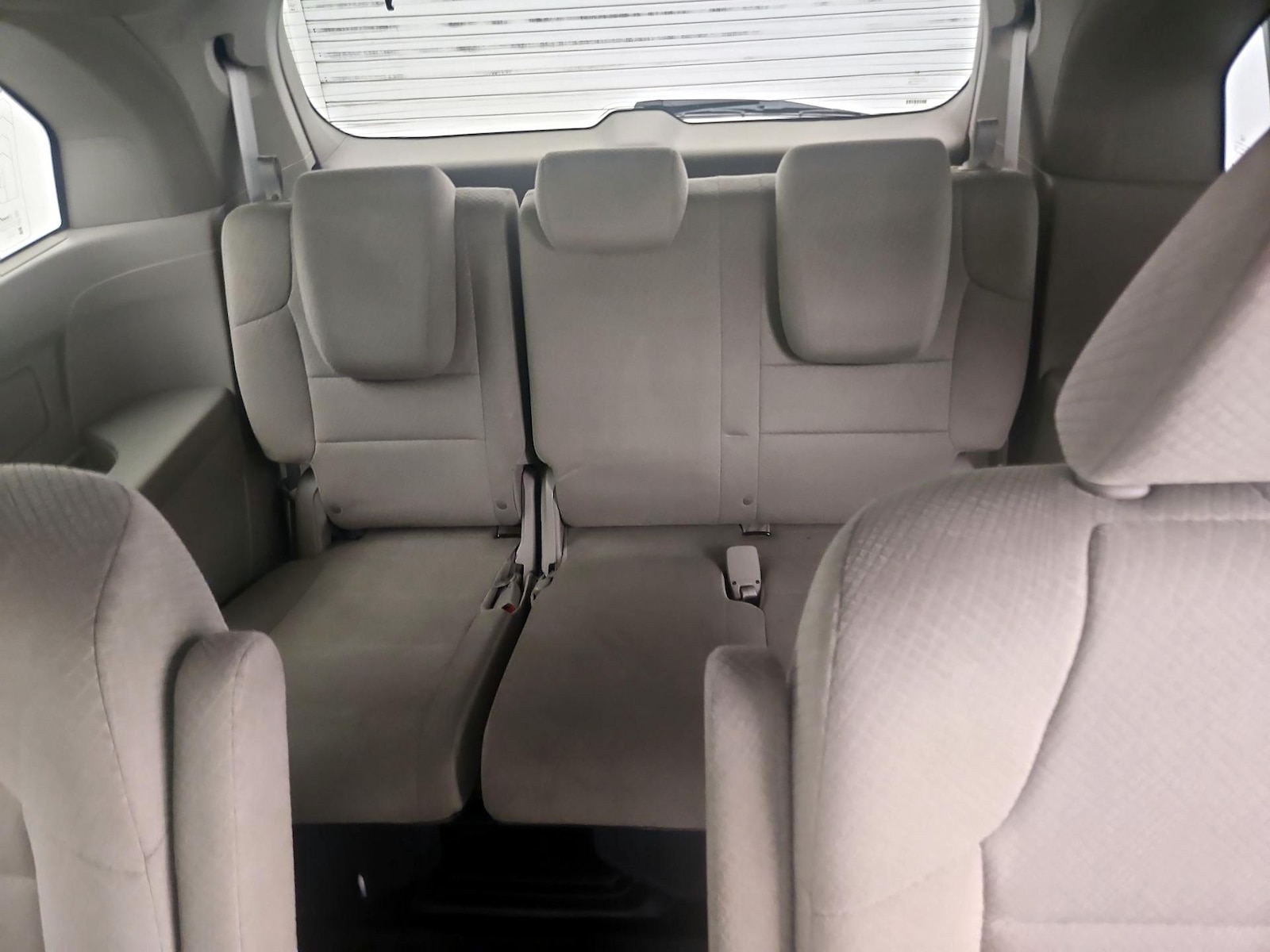 2015 Honda Odyssey LX - Photo 22