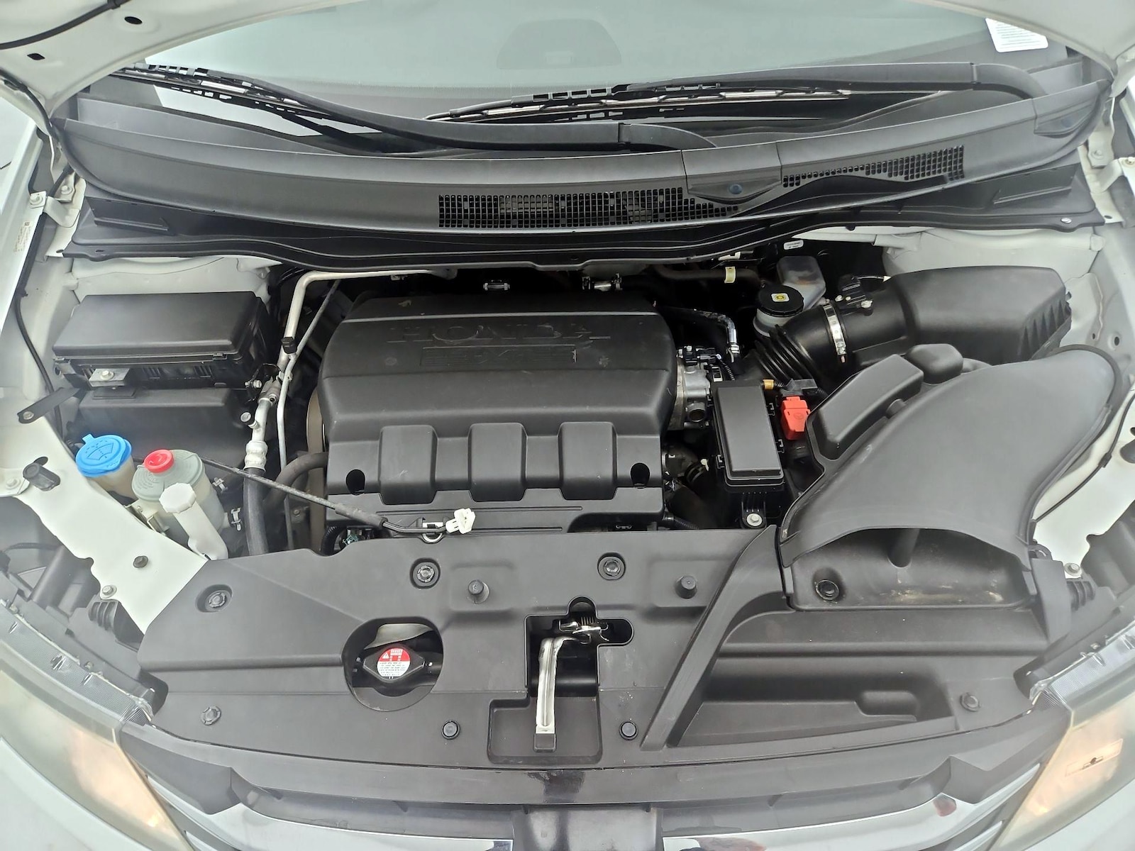 2015 Honda Odyssey LX - Photo 24