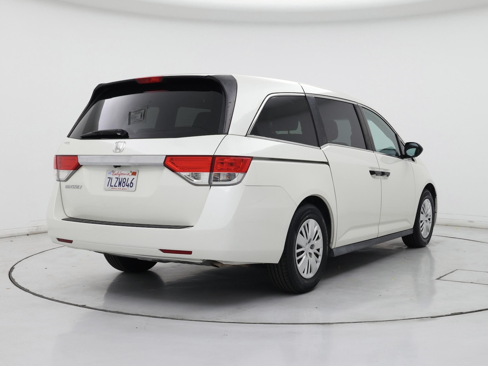 2015 Honda Odyssey LX - Photo 9