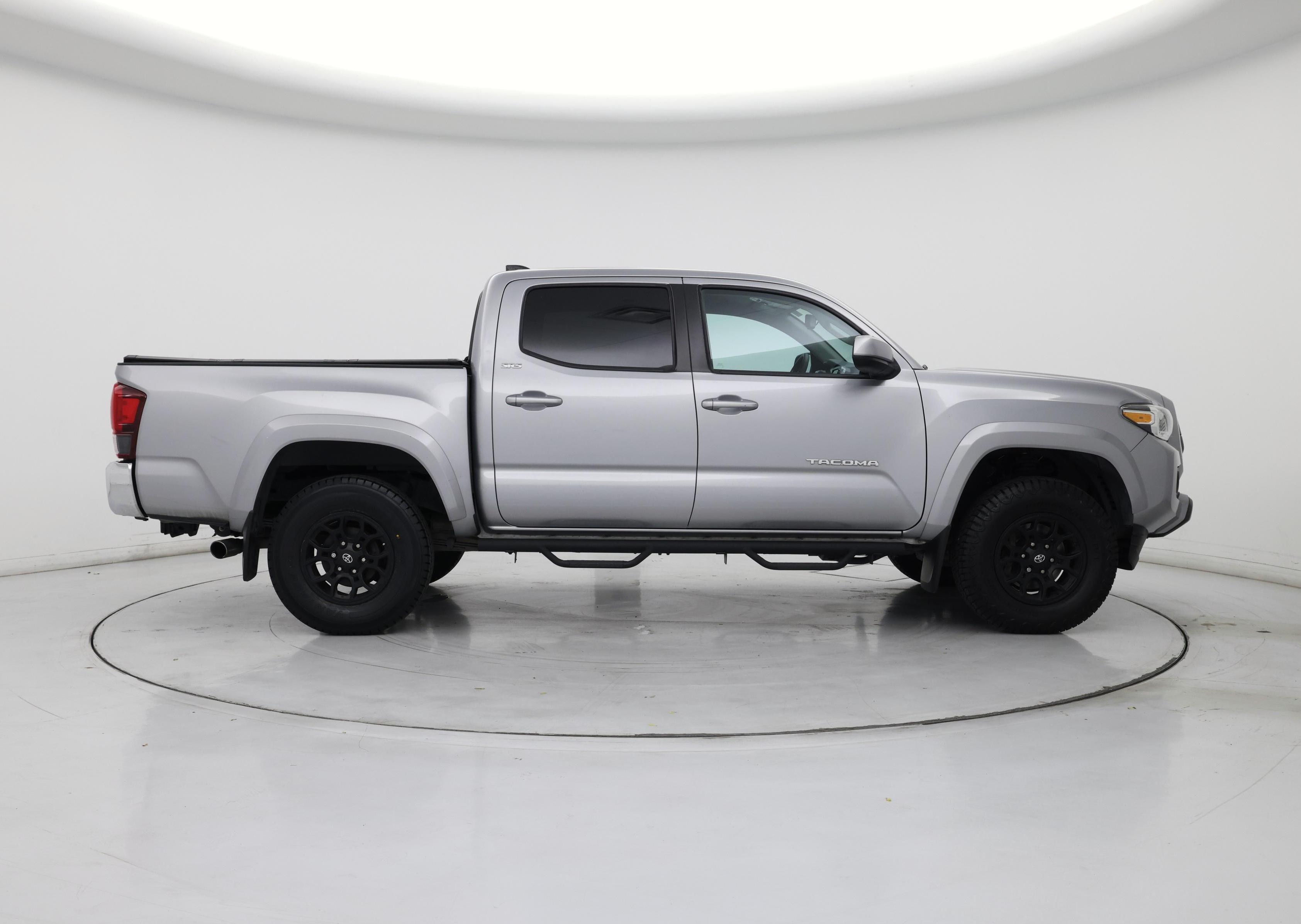Thumbnail: 2021 Toyota Tacoma - 7