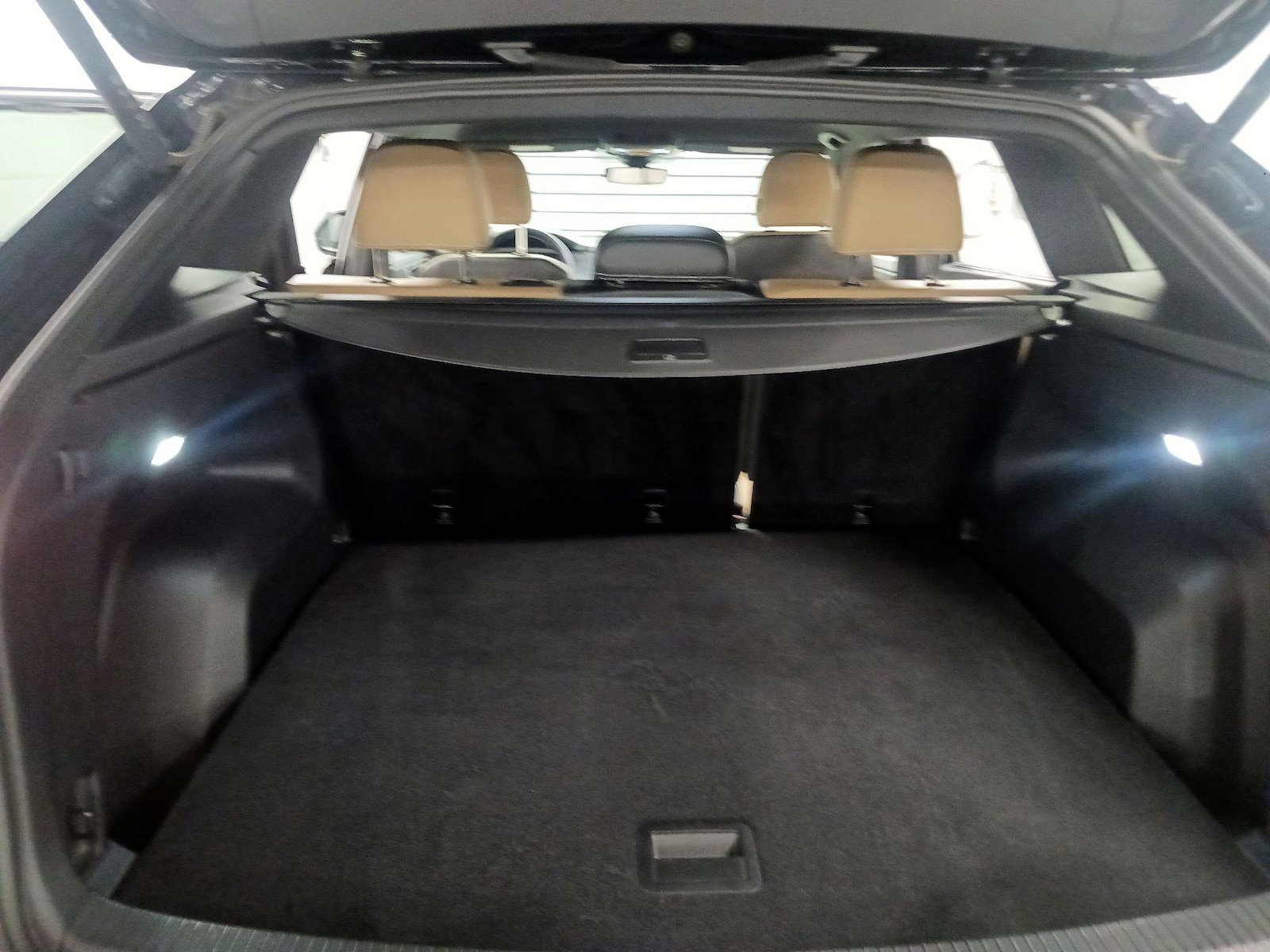 2024 Volkswagen Atlas Cross Sport SE w/Tech - Photo 17