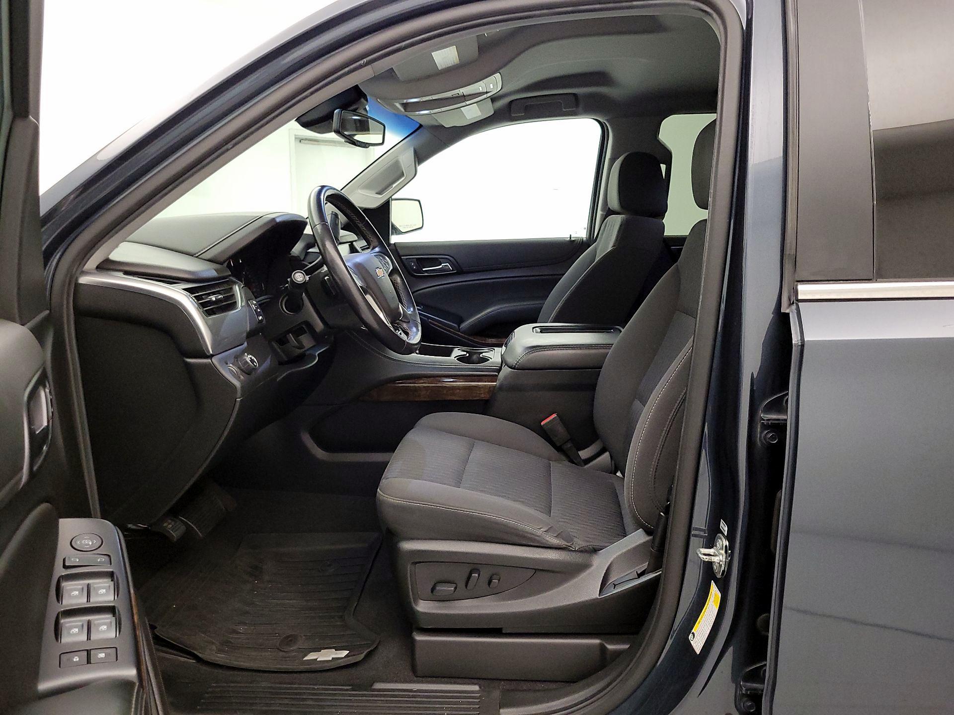 Thumbnail: 2020 Chevrolet Tahoe - 11
