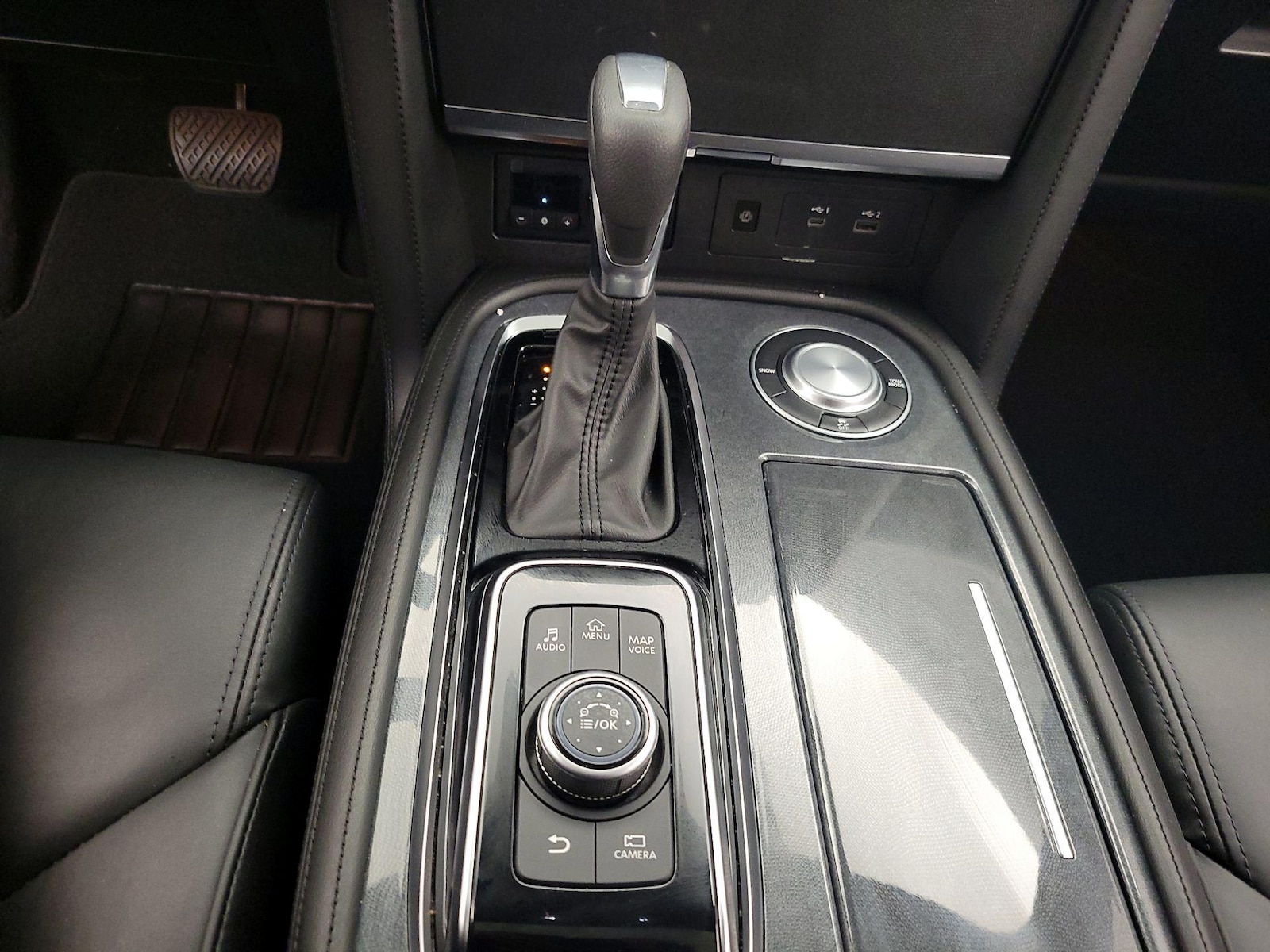 2021 Nissan Armada SL - Photo 19