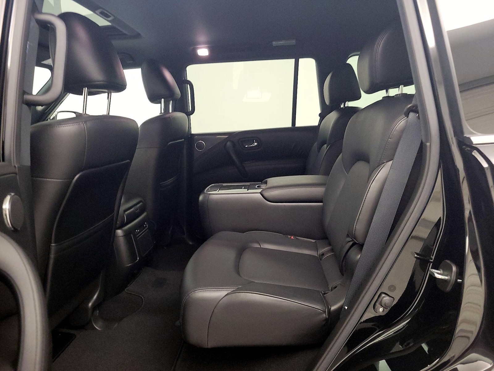 2021 Nissan Armada SL - Photo 22