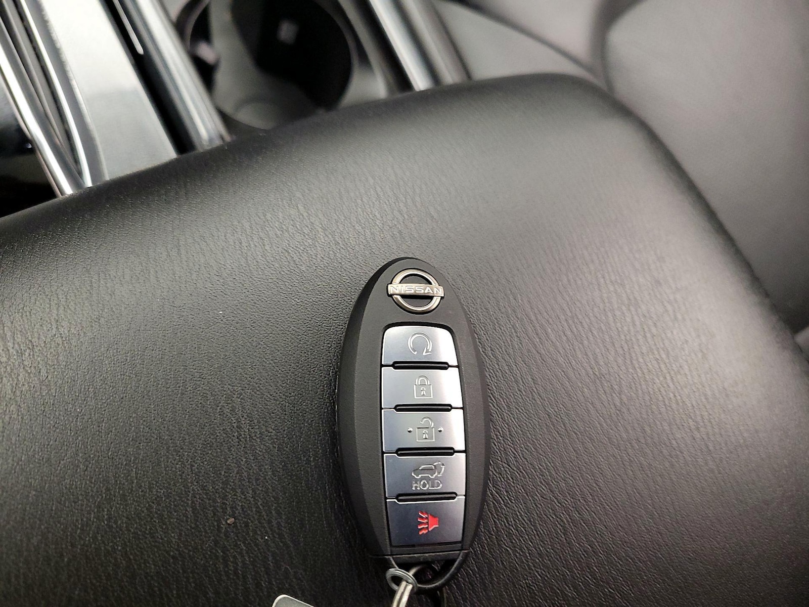 2021 Nissan Armada SL - Photo 25