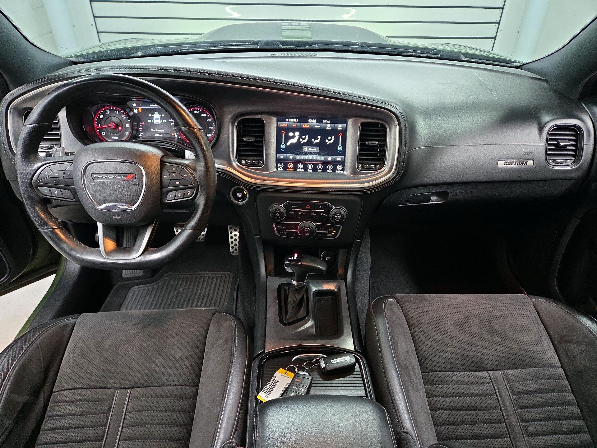 Thumbnail: 2020 Dodge Charger - 9