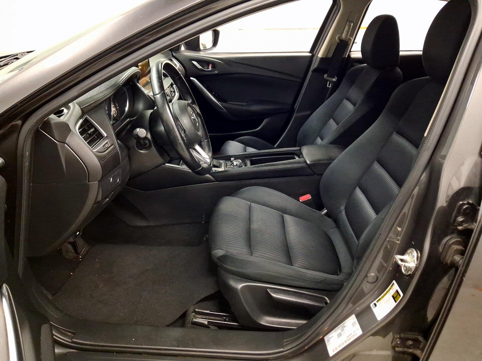 2017 Mazda Mazda6 i Sport - Photo 12