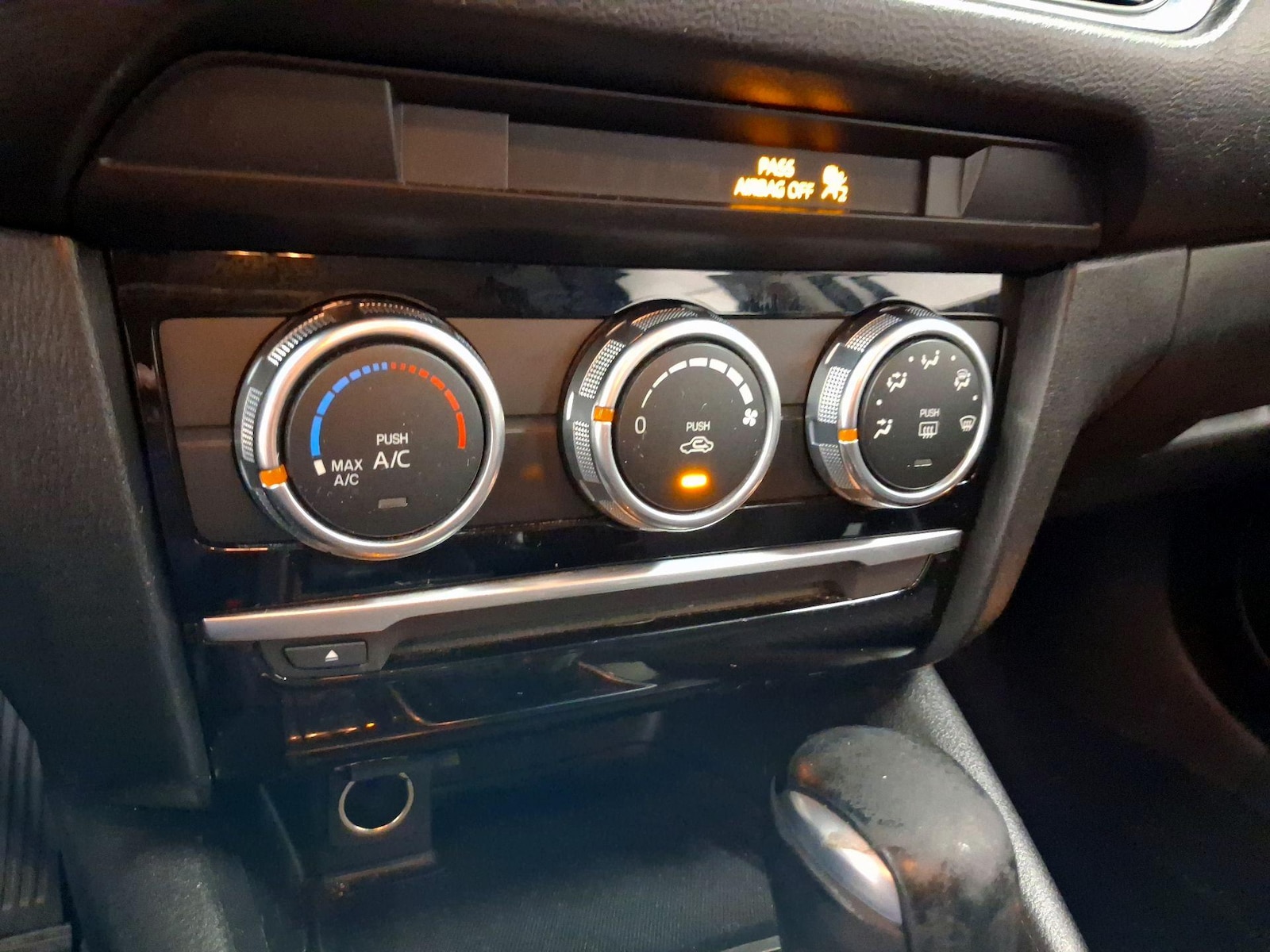 2017 Mazda Mazda6 i Sport - Photo 17