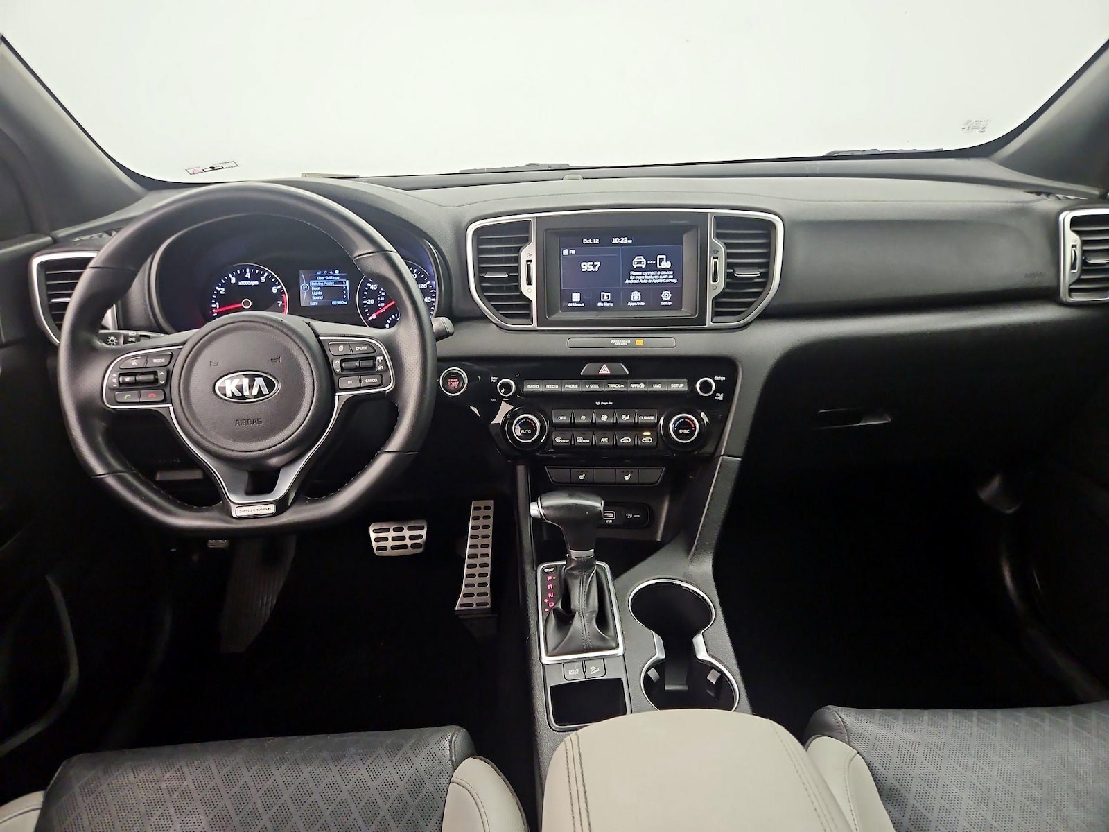 Apple CarPlay® & Android Auto™