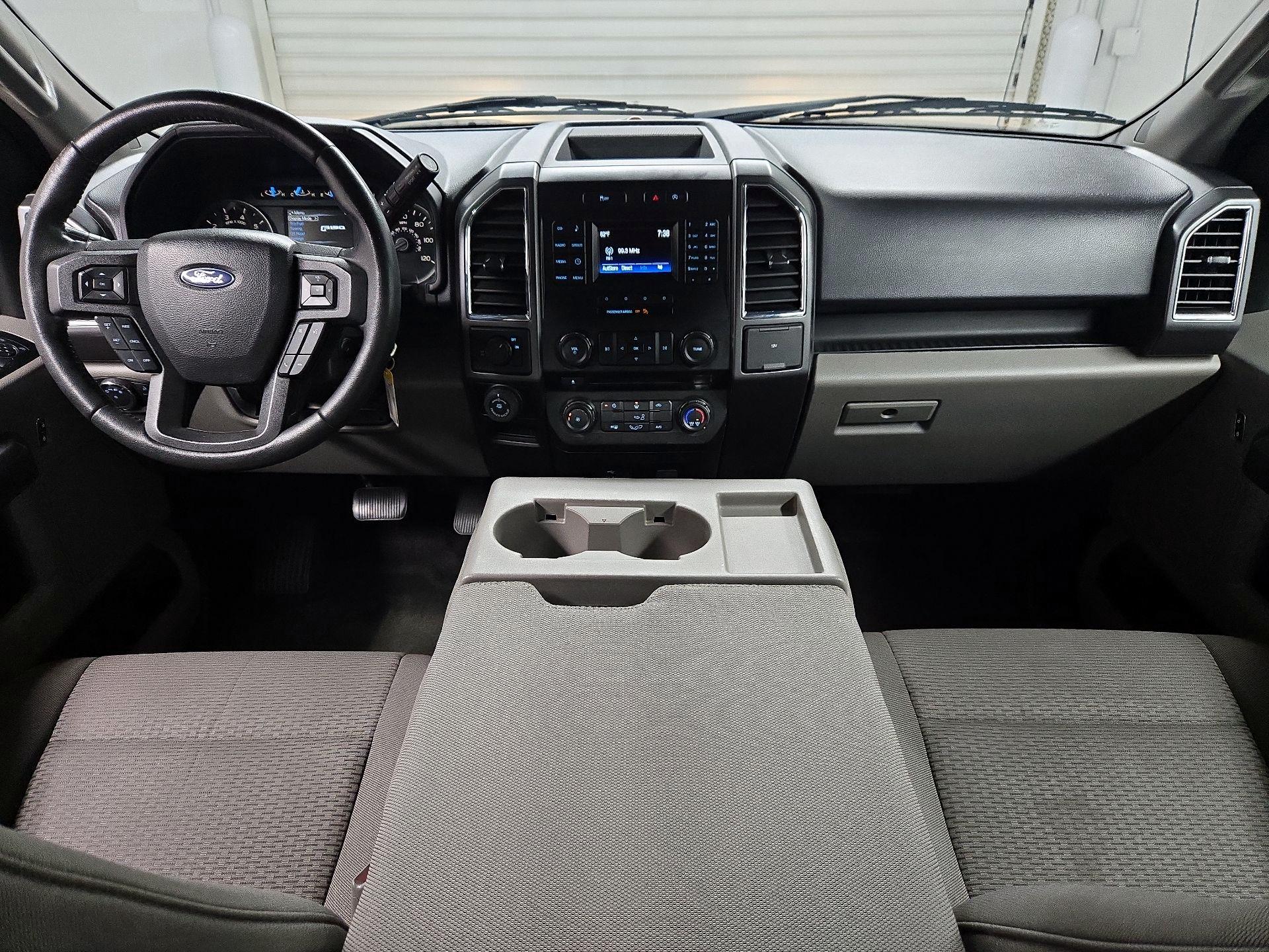 Thumbnail: 2017 Ford F-150 - 9