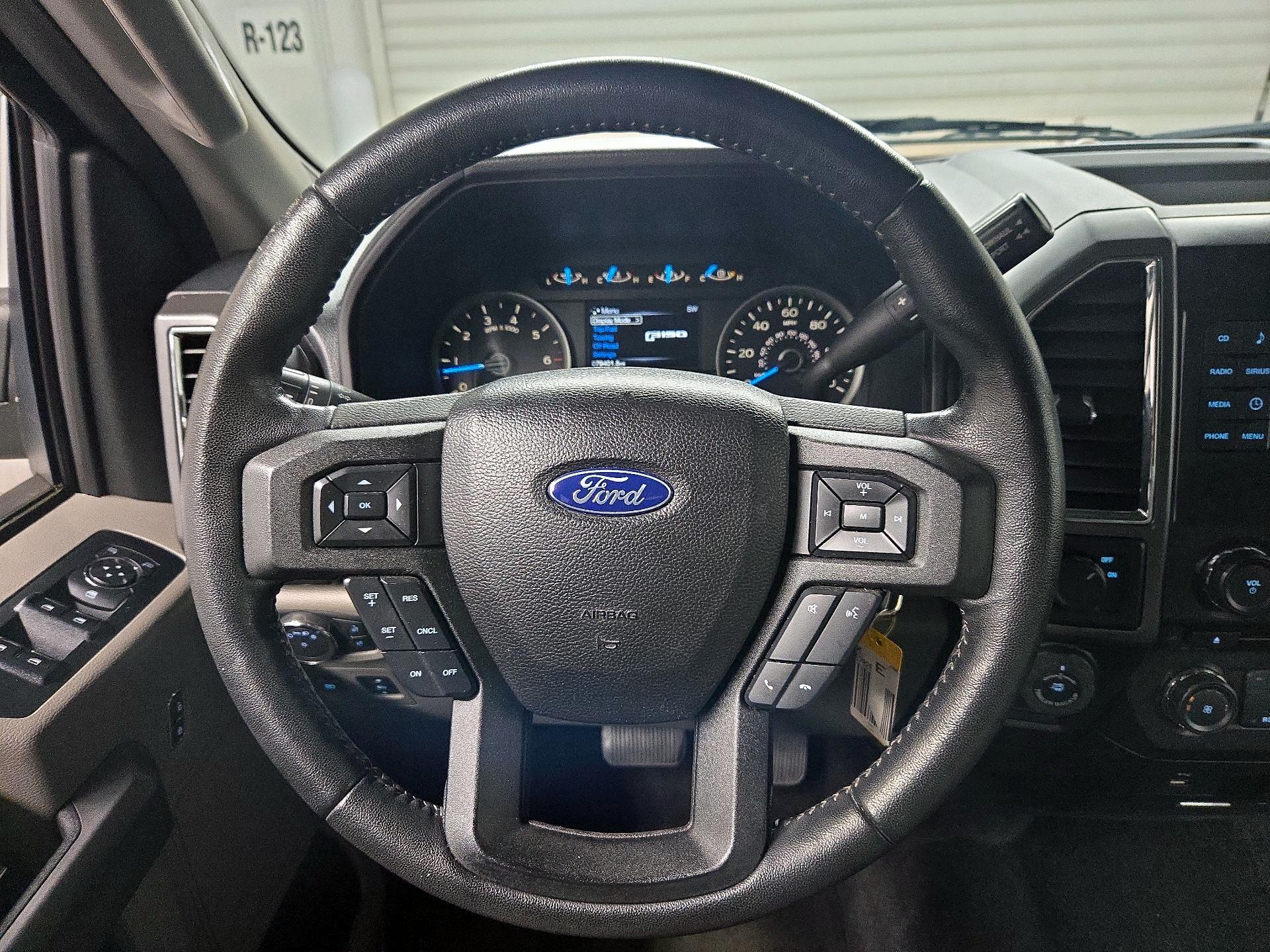 Thumbnail: 2017 Ford F-150 - 10