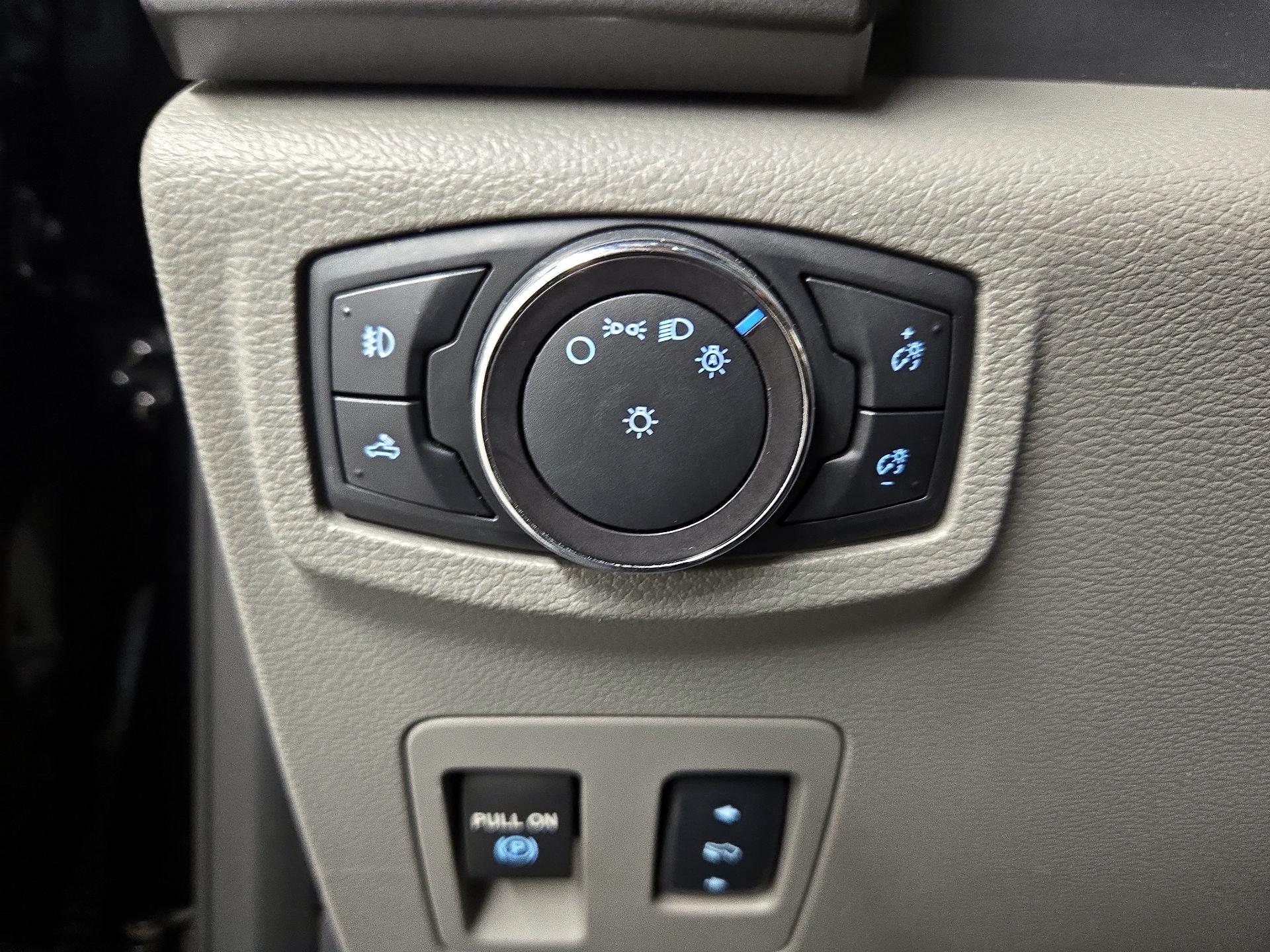 Thumbnail: 2017 Ford F-150 - 13