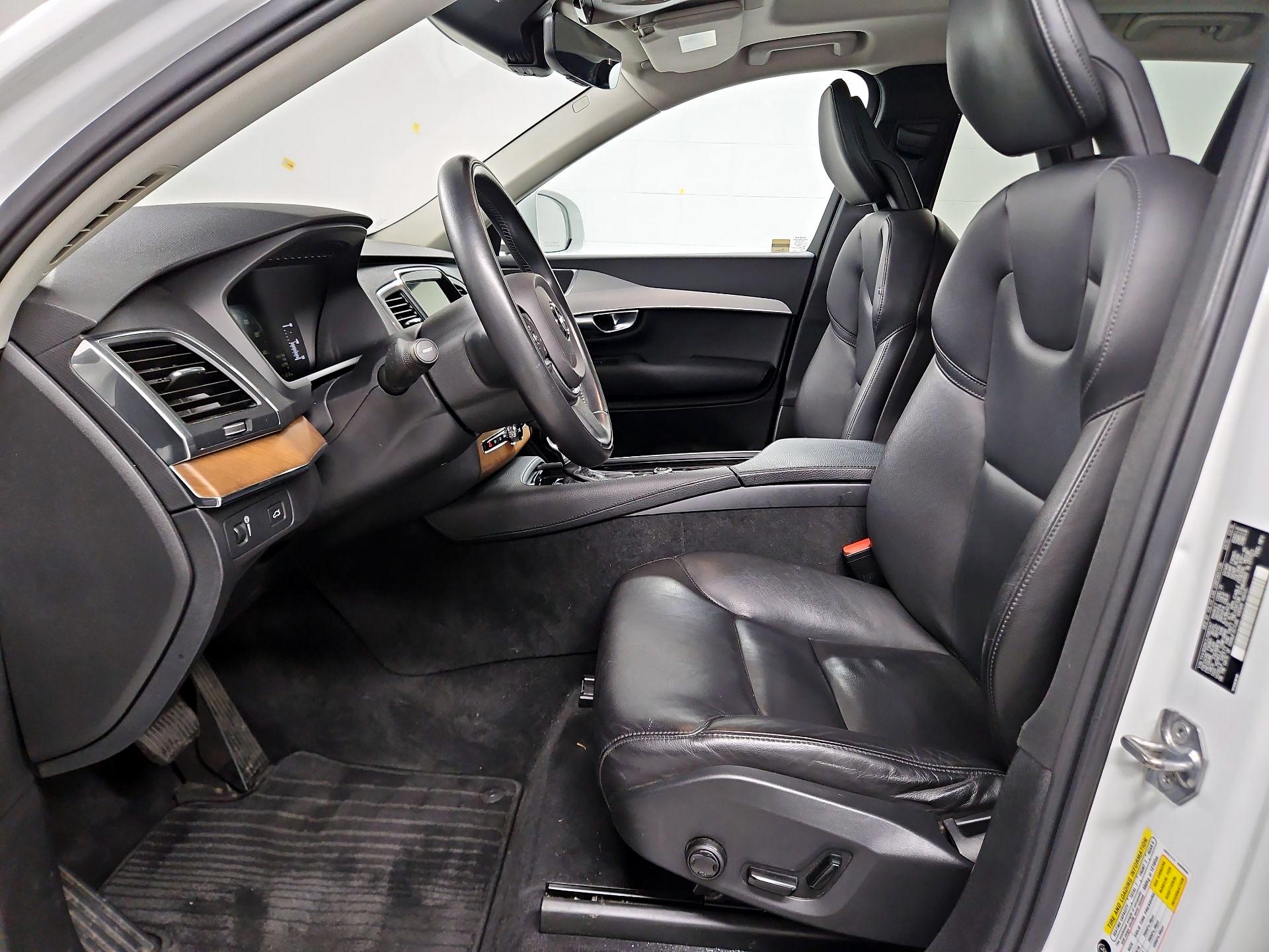 Thumbnail: 2018 Volvo XC90 - 11