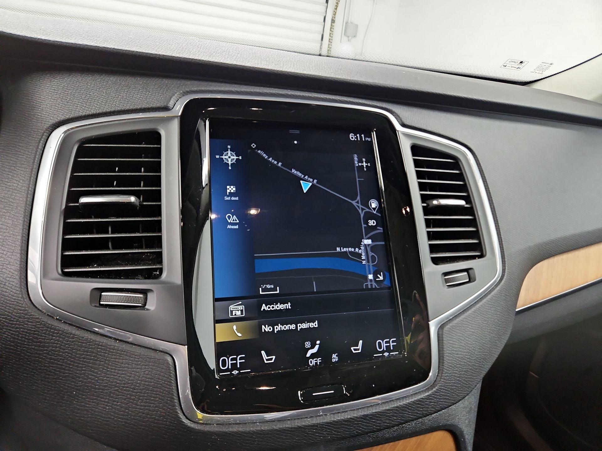 Thumbnail: 2018 Volvo XC90 - 14