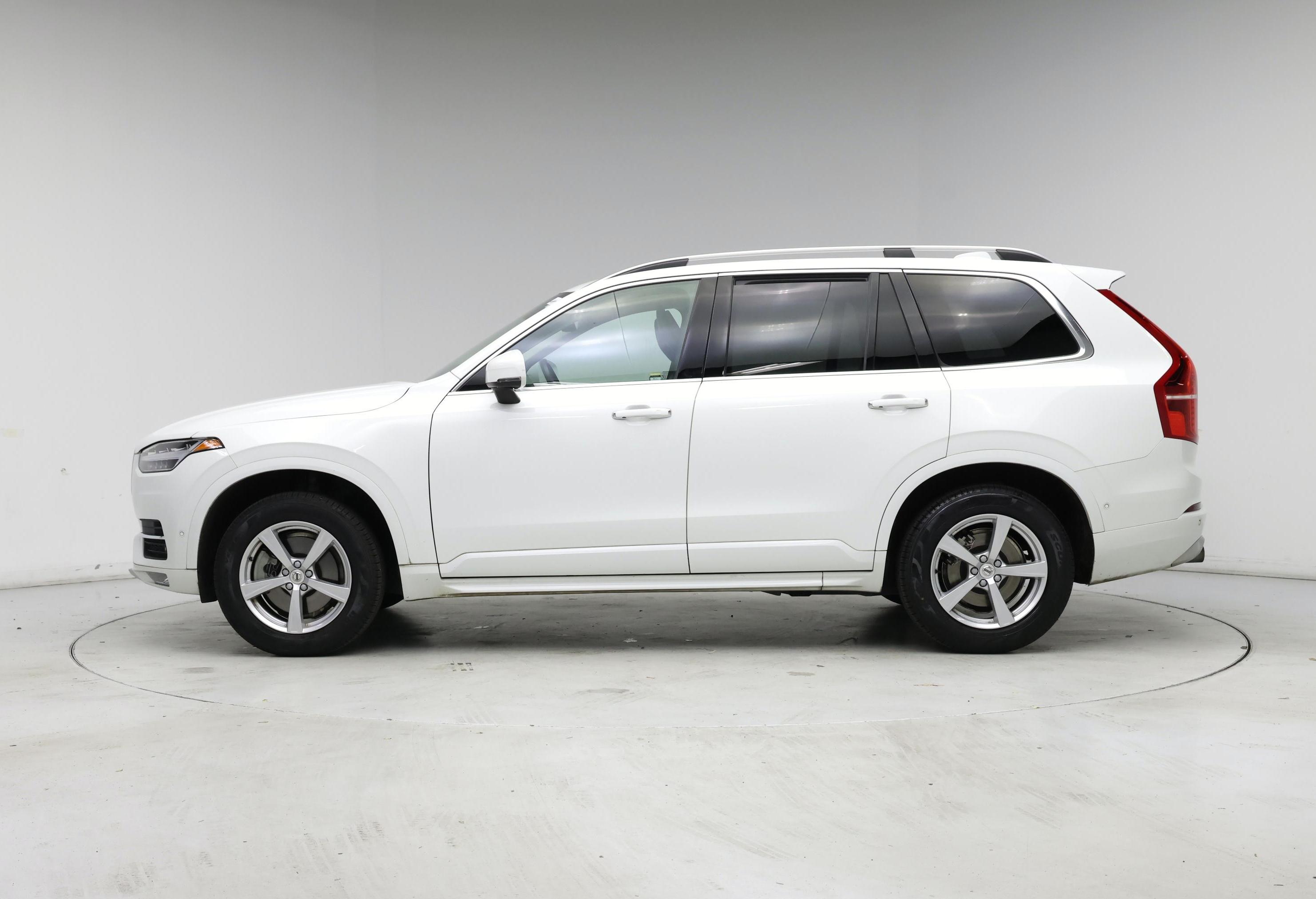 Thumbnail: 2018 Volvo XC90 - 3