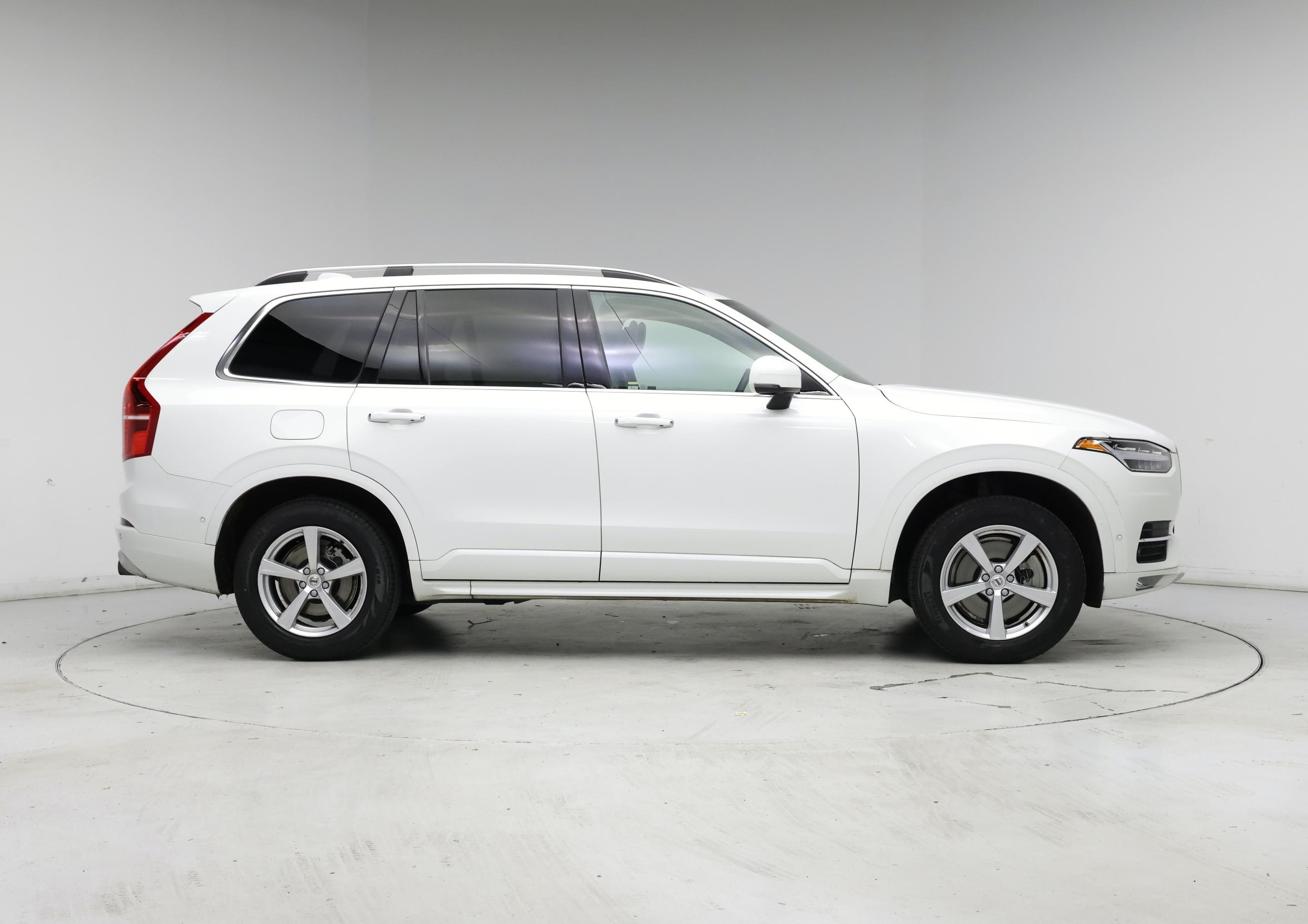 Thumbnail: 2018 Volvo XC90 - 7