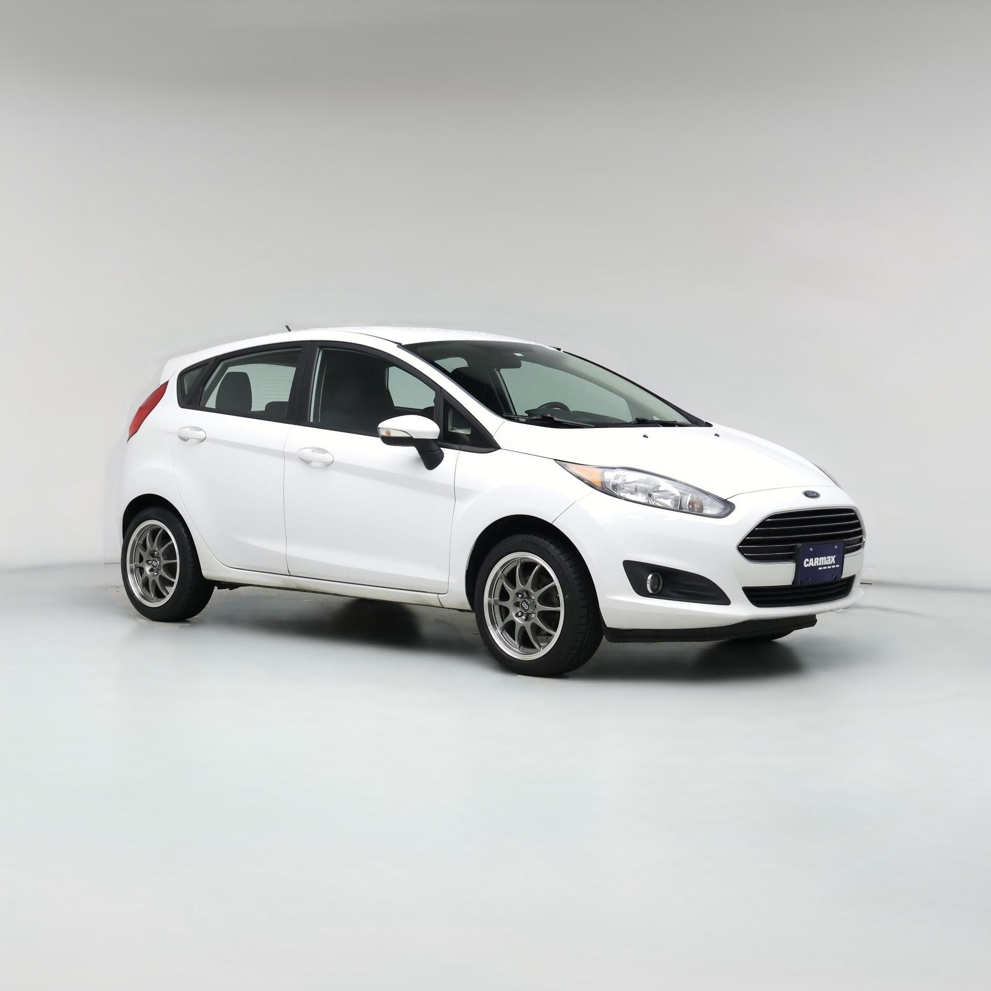 Thumbnail: 2015 Ford Fiesta - 1