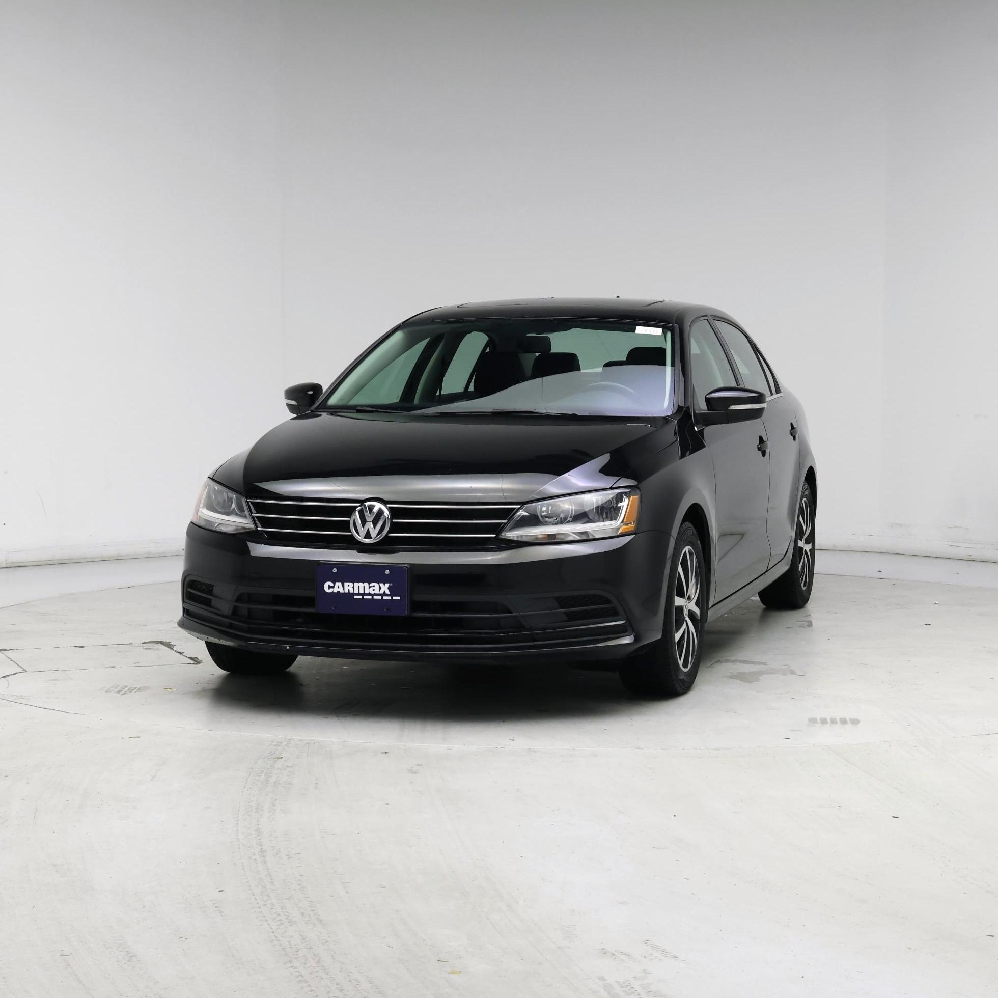 Thumbnail: 2017 Volkswagen Jetta - 4