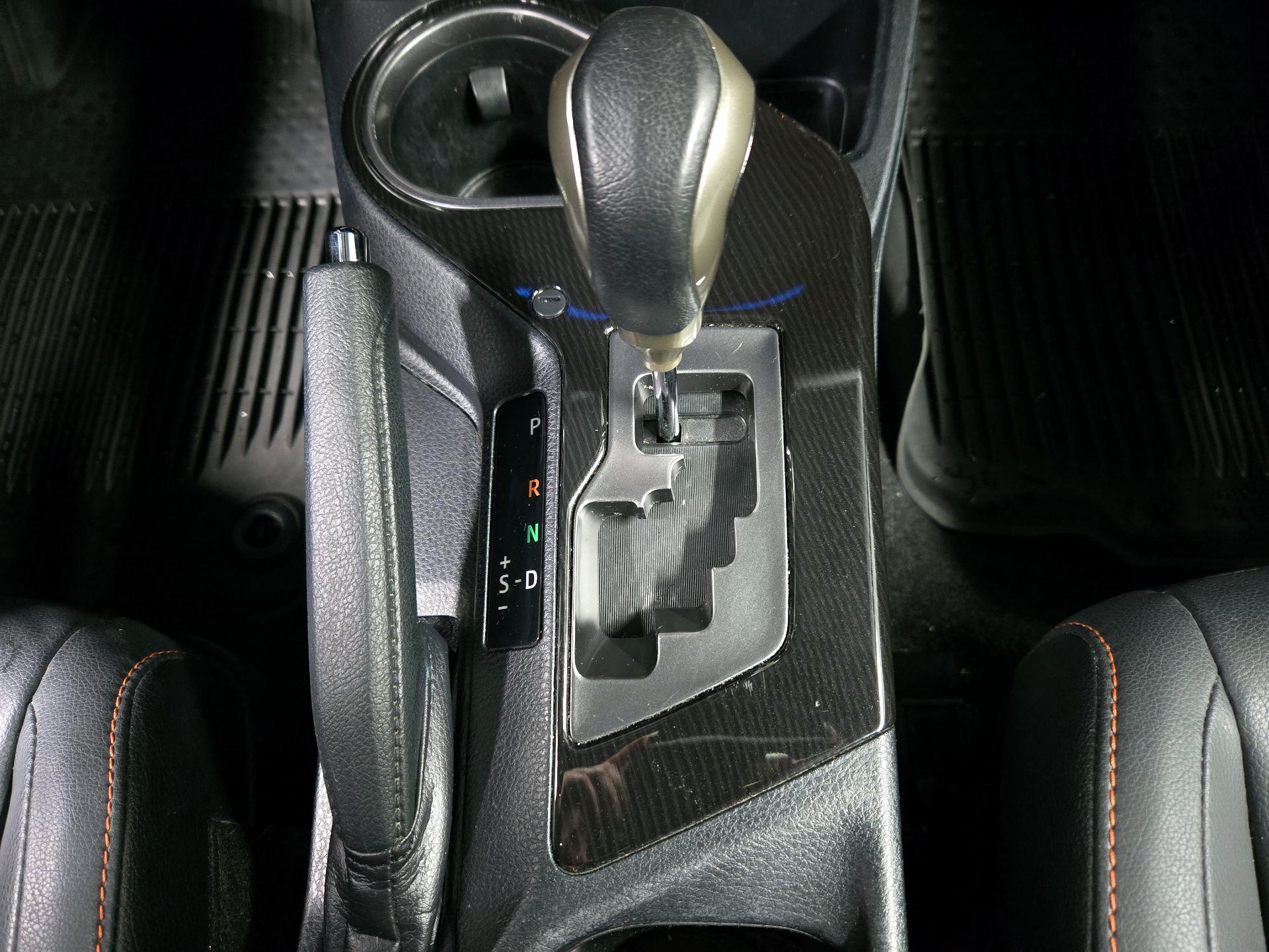 Thumbnail: 2017 Toyota RAV4 - 17