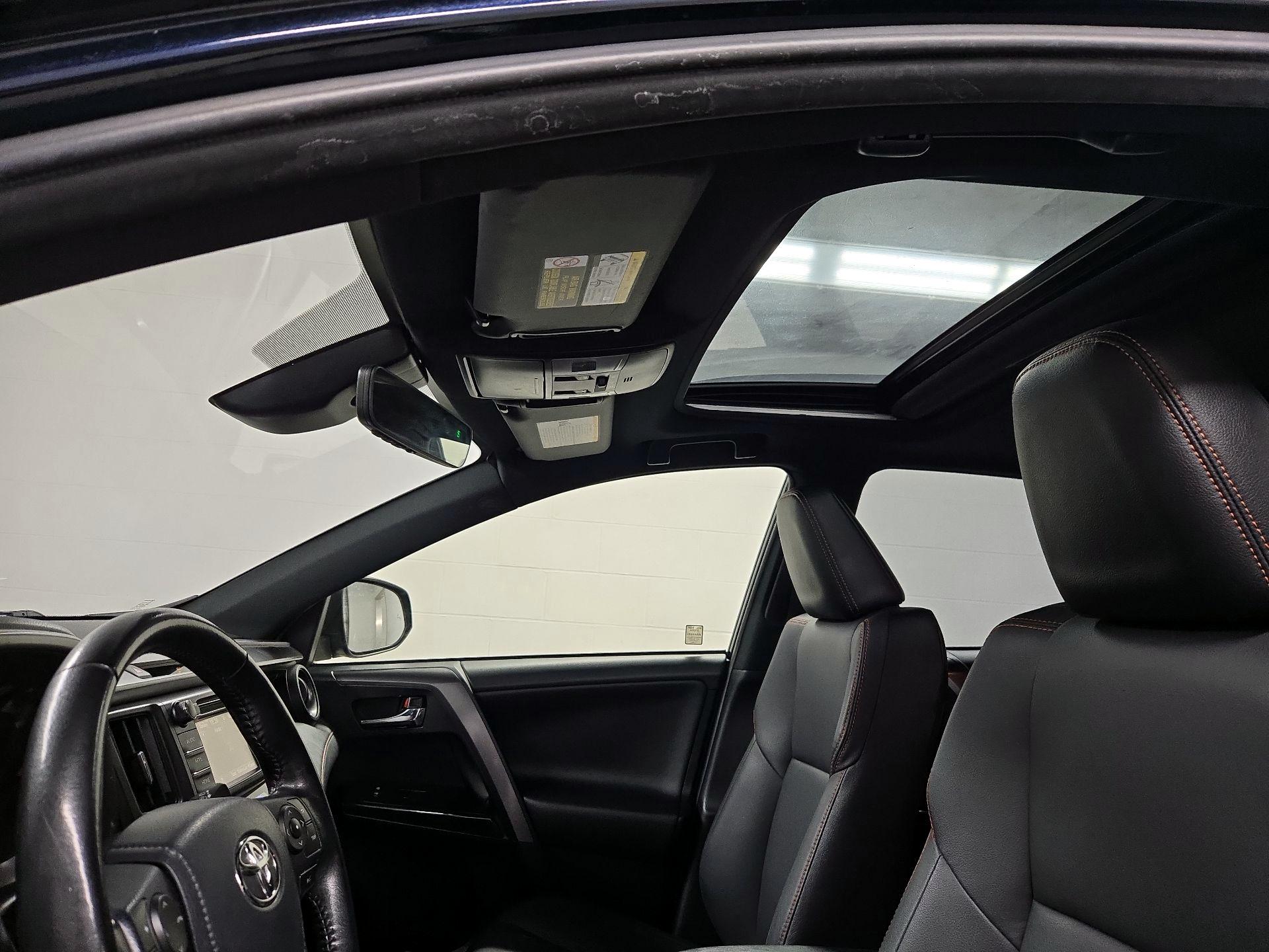 Thumbnail: 2017 Toyota RAV4 - 19