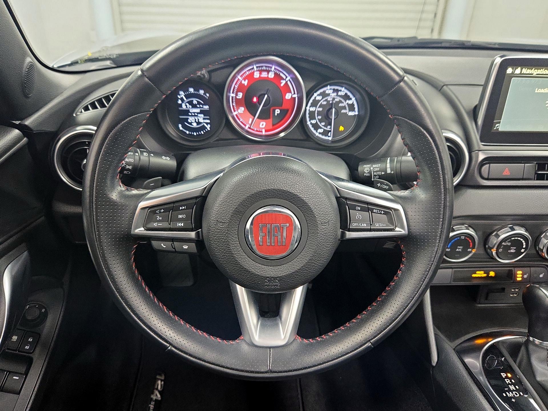 Thumbnail: 2018 Fiat 124 Spider - 10