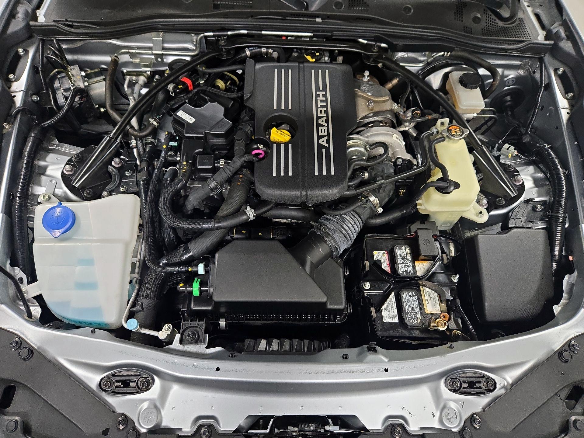 Thumbnail: 2018 Fiat 124 Spider - 20