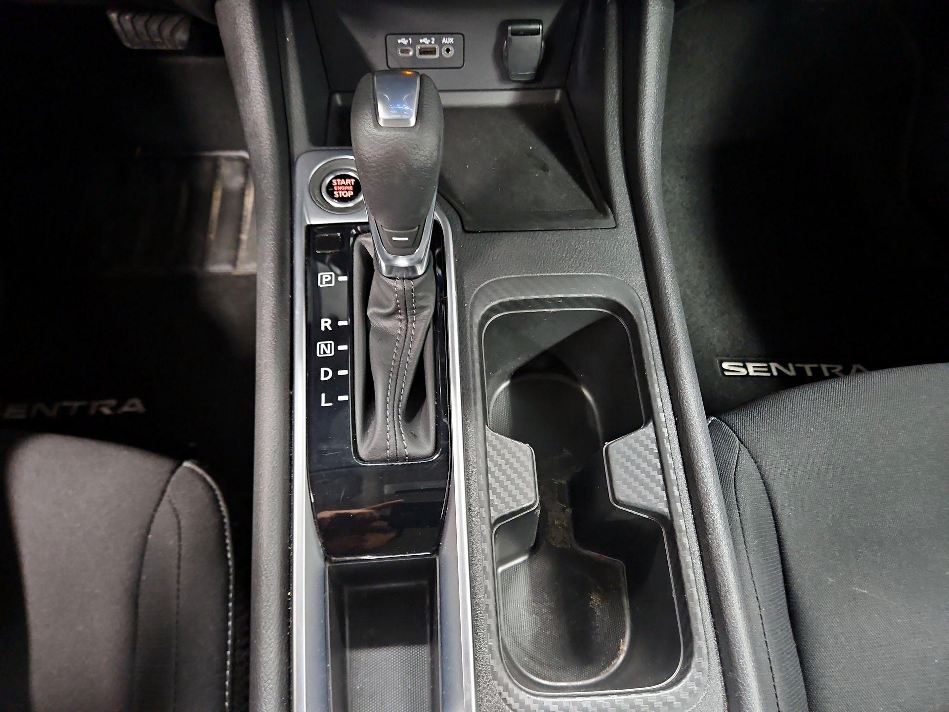 Thumbnail: 2023 Nissan Sentra - 17